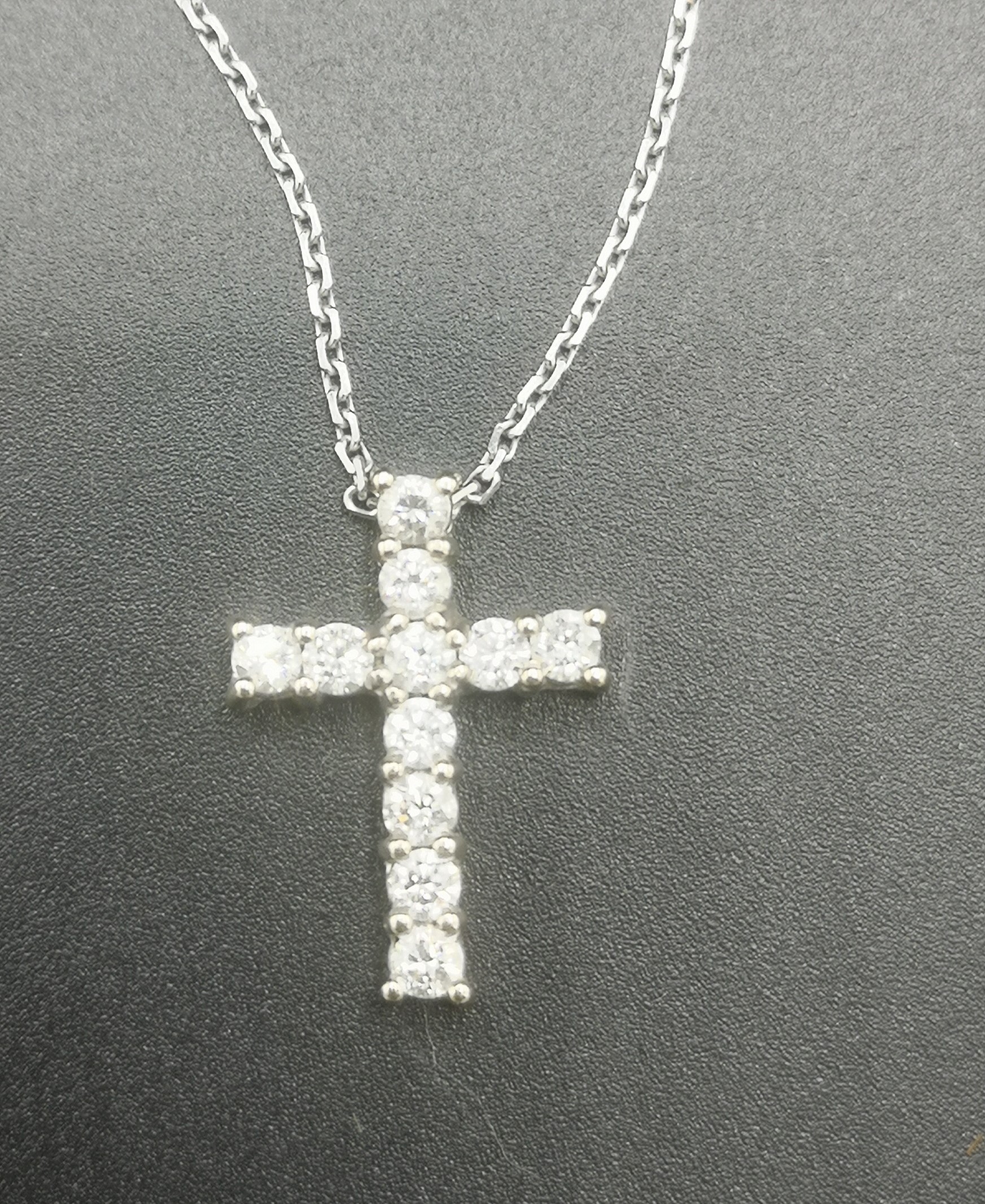 9ct white gold and diamond cross and chain - Image 2 of 4