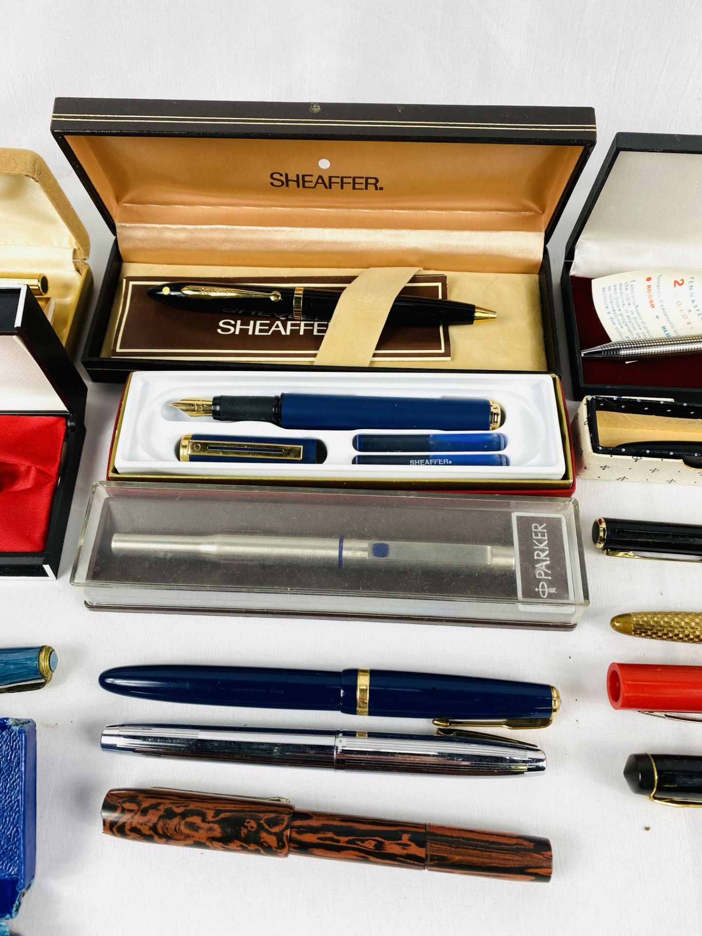 Collection of fountain pens - Image 3 of 4