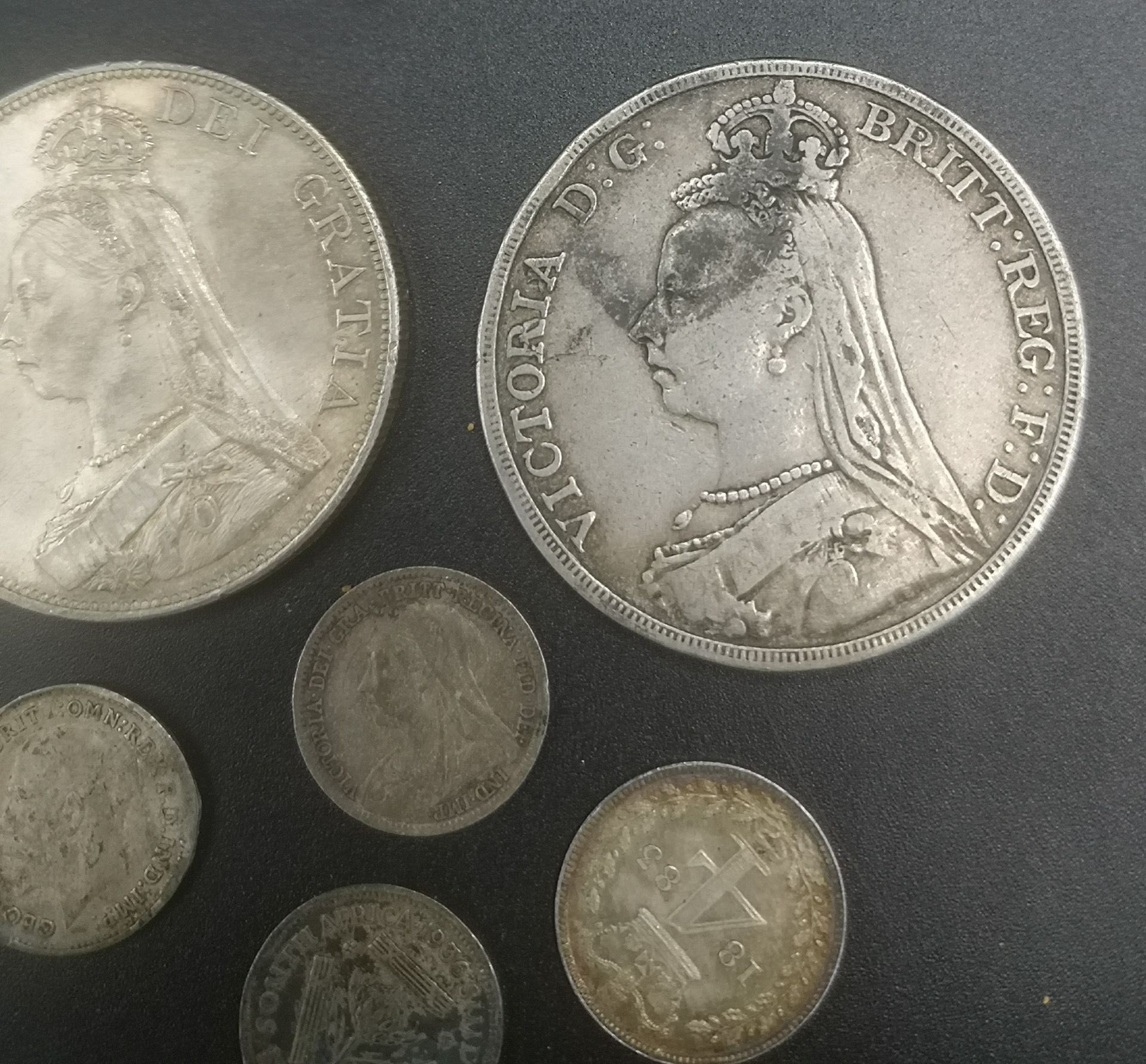 Queen Victoria crown 1890, double florin 1889, and 4 other silver coins - Image 8 of 8