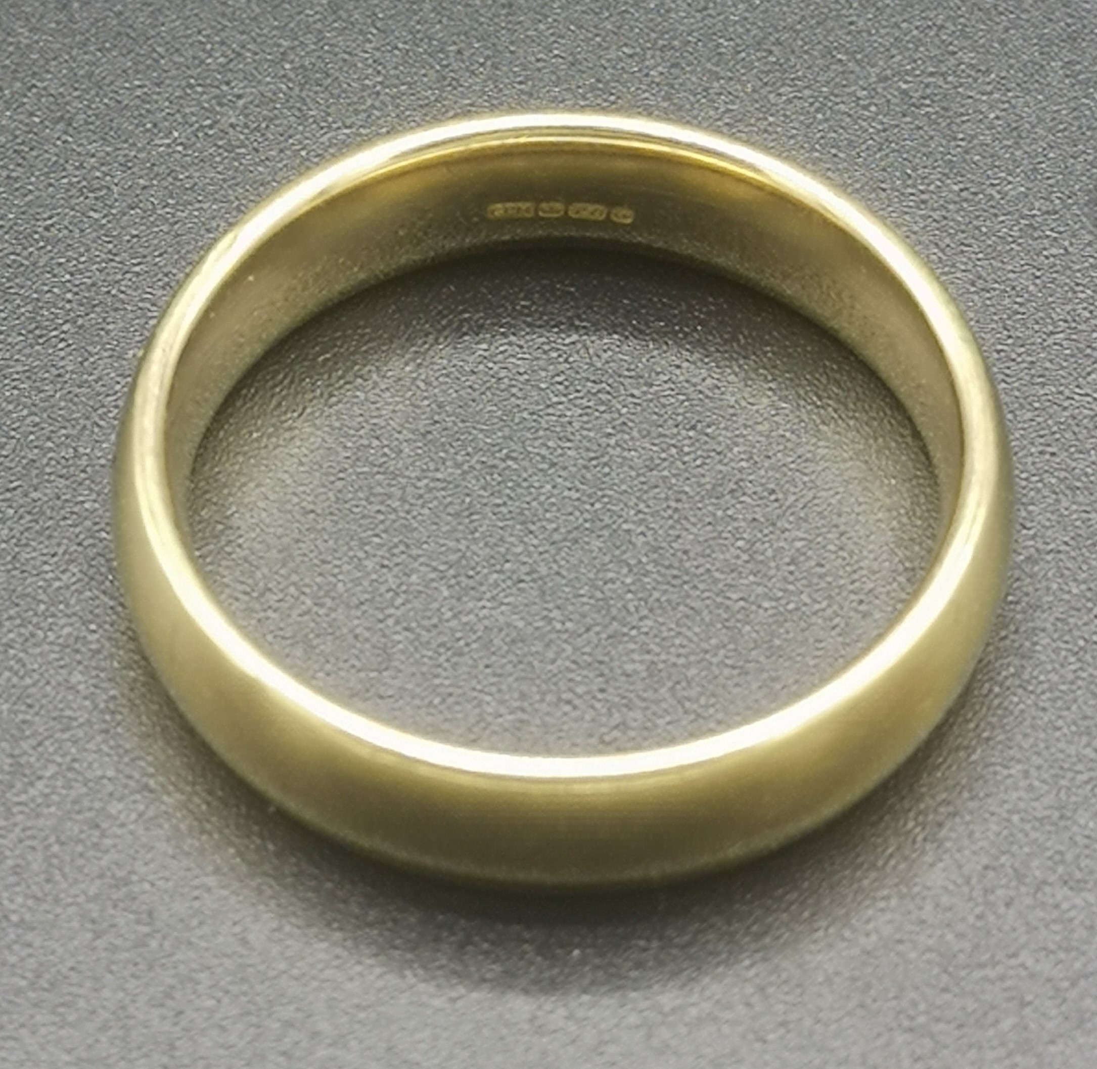 18ct gold band - Image 3 of 3