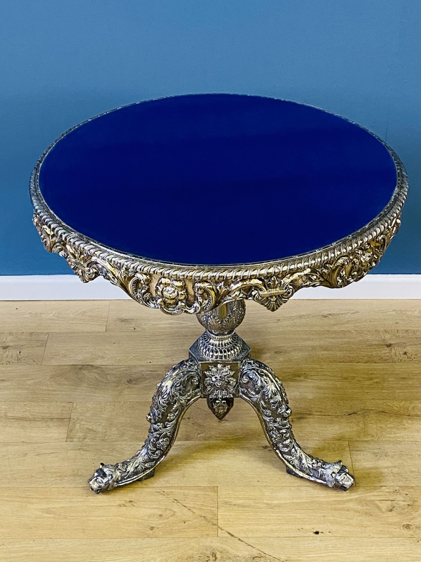 19th century Indian white metal veneered pedestal table - Image 8 of 9