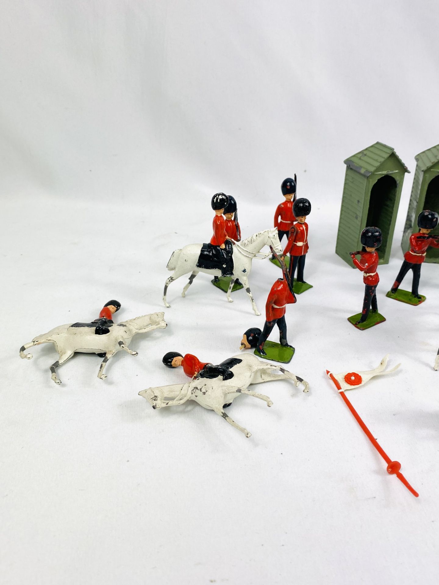 Quantity of lead soldiers - Image 3 of 3