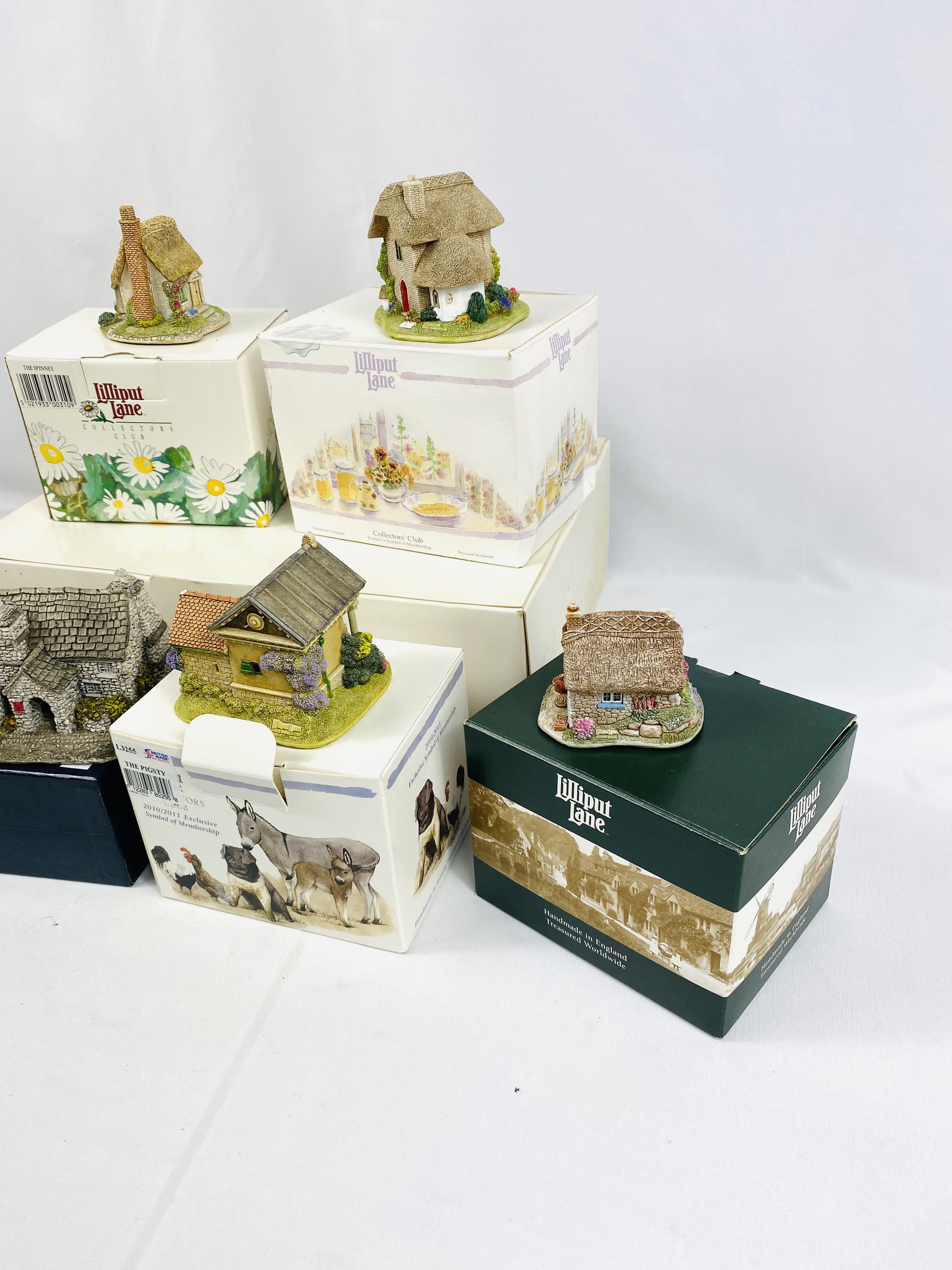 Six Lilliput Lane Cottages in boxes - Image 3 of 4