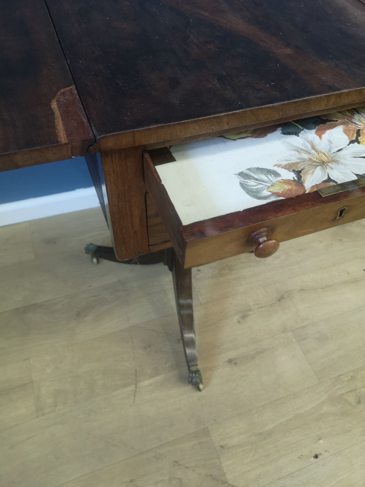 Victorian Pembroke table - Image 3 of 5