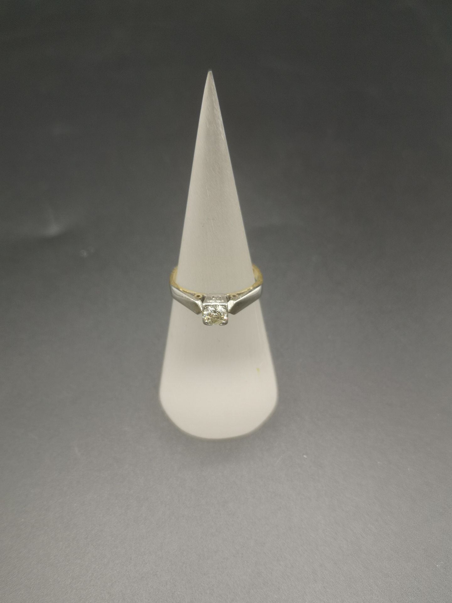 18ct gold and diamond solitaire ring - Bild 5 aus 5