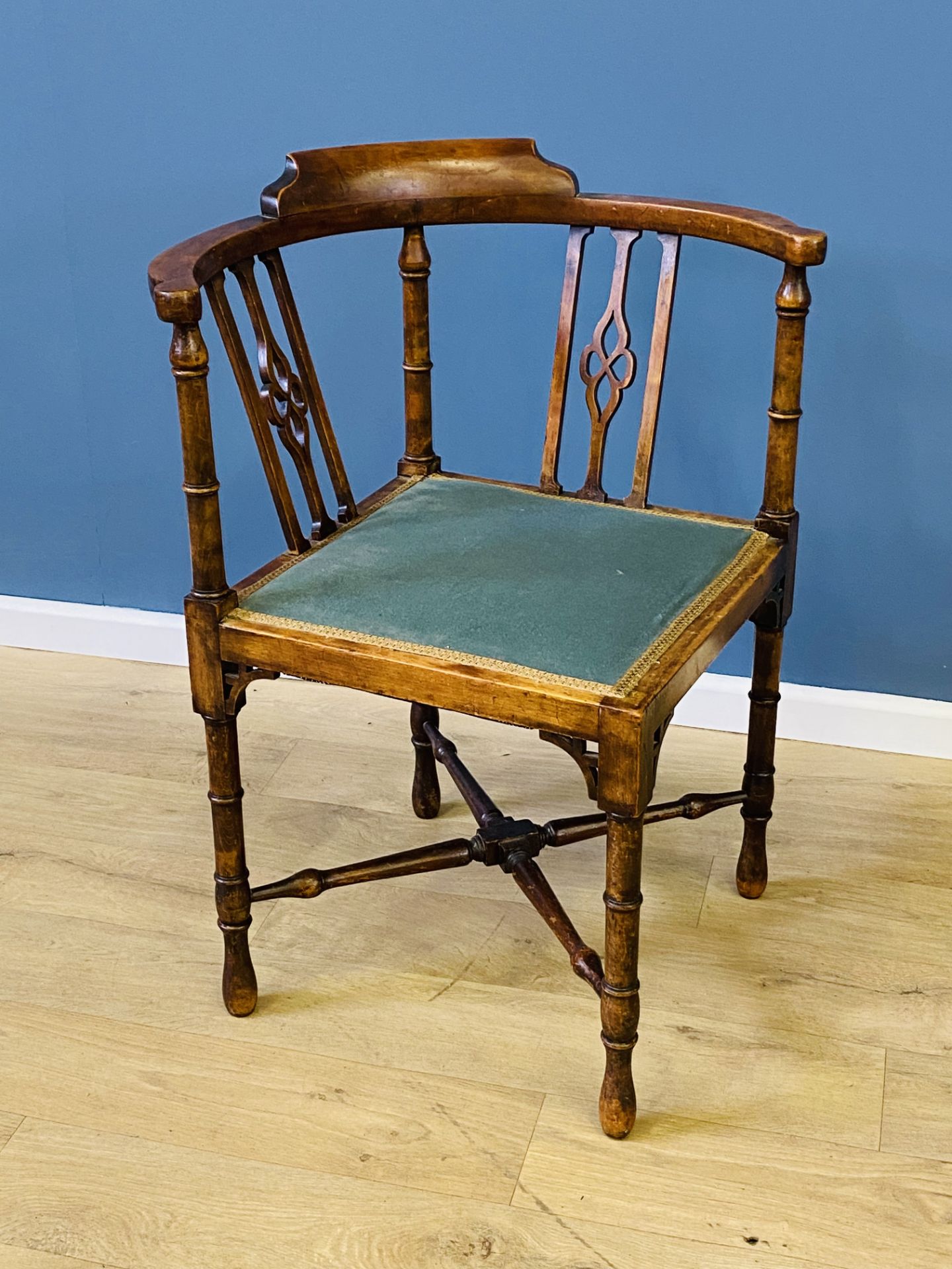 Mahogany corner chair - Image 4 of 4