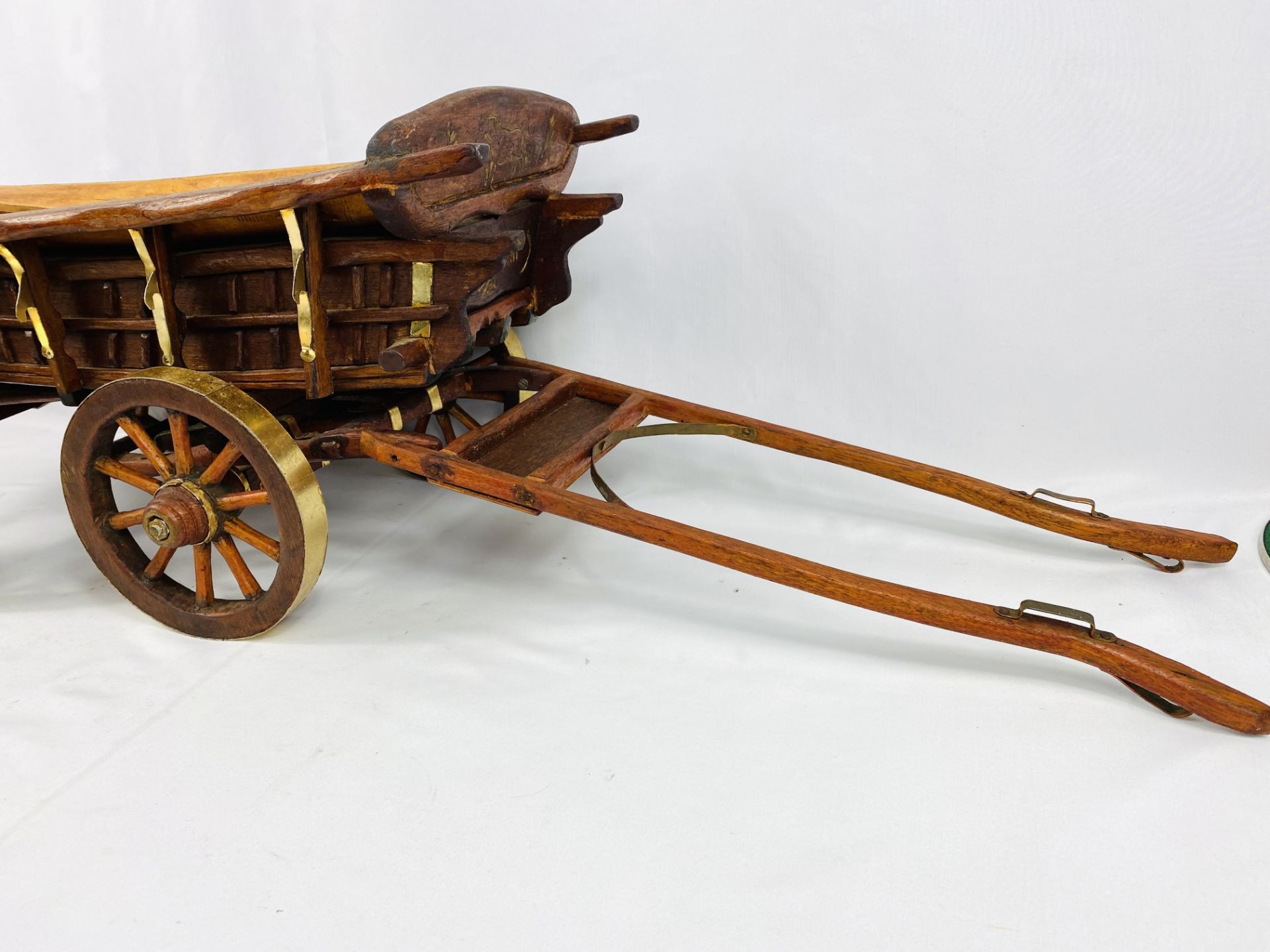 Wood model of a hay cart - Image 2 of 4