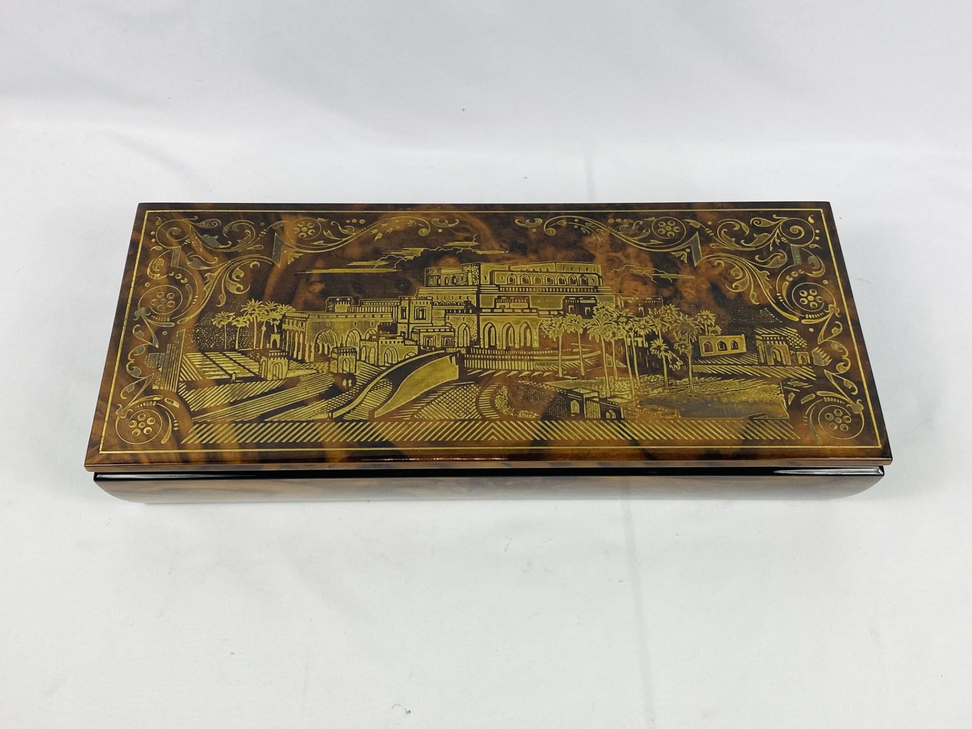 Reuge wood music box - Image 2 of 4