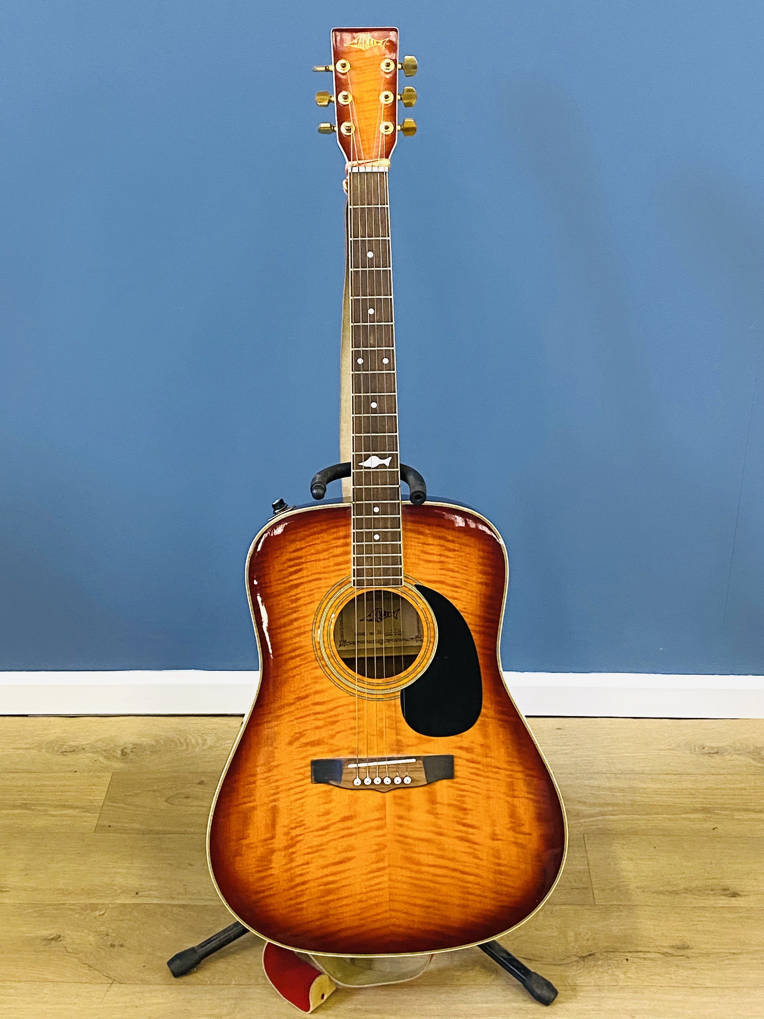 Marlin MF27E semi acoustic guitar in hard case - Image 2 of 6