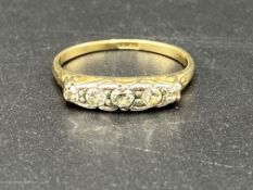 18ct gold and diamond ring