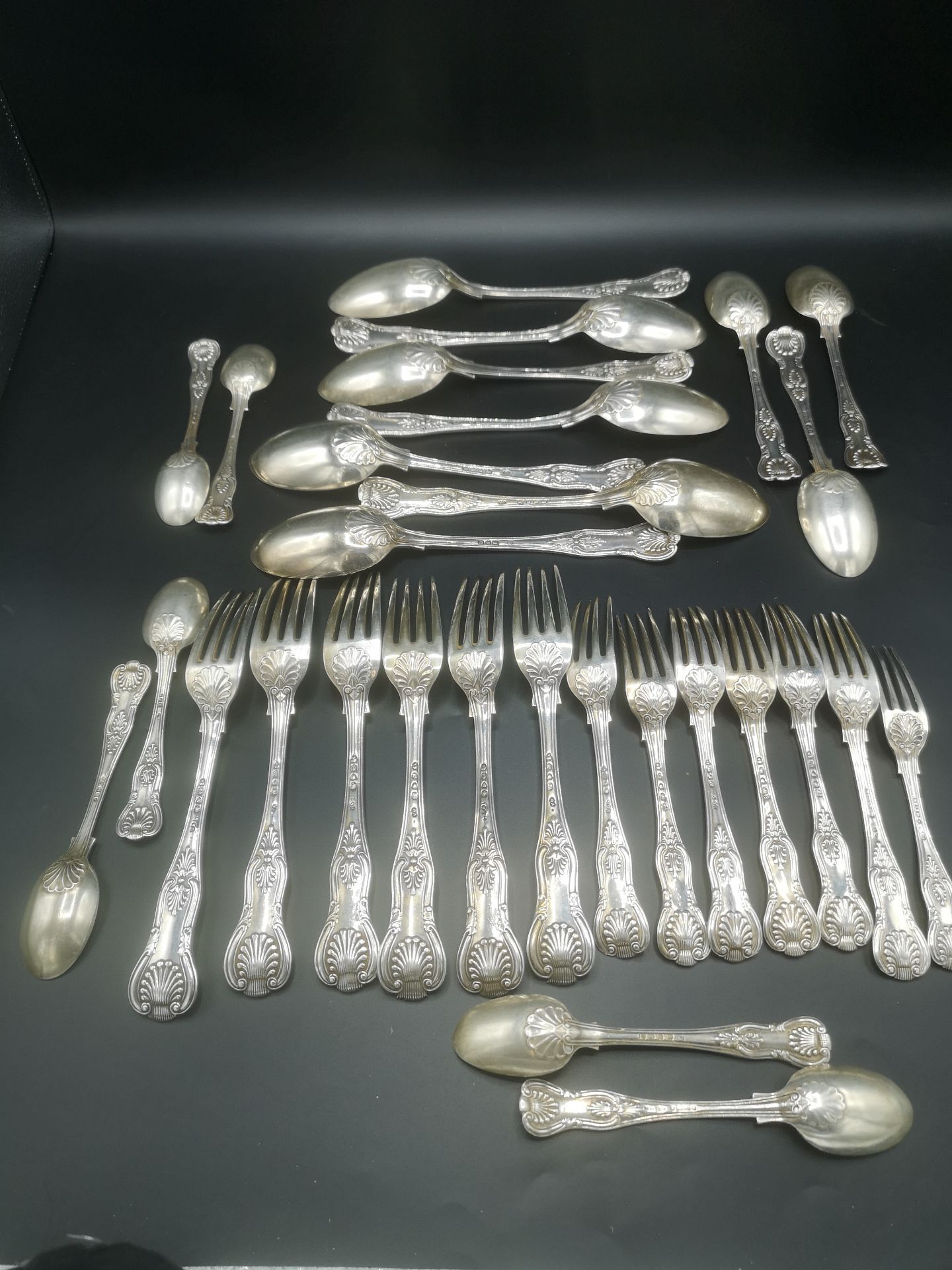 Quantity of hallmarked Georgian silver kings pattern cutlery - Image 3 of 4