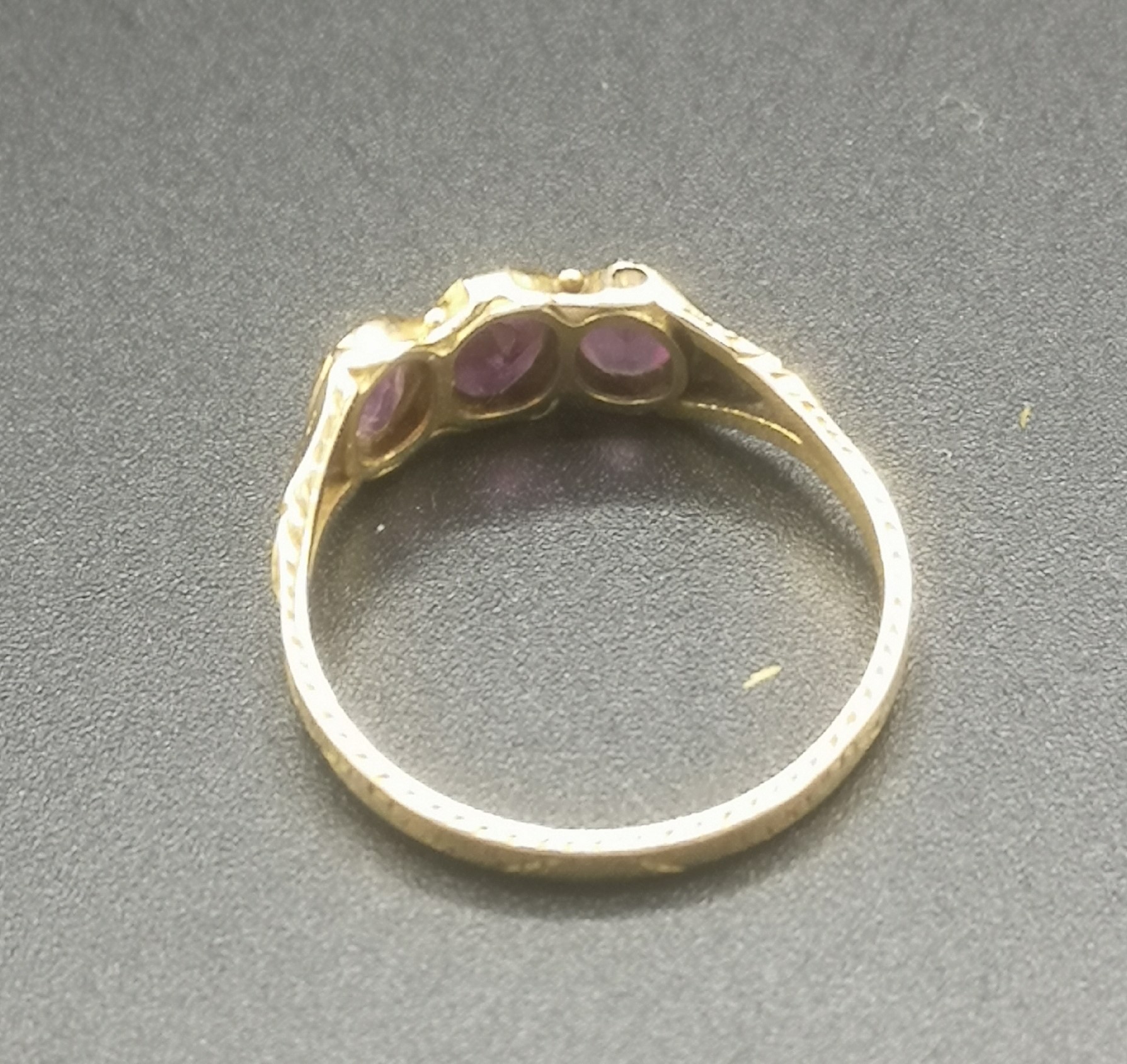 Two 9ct gold rings - Image 8 of 8
