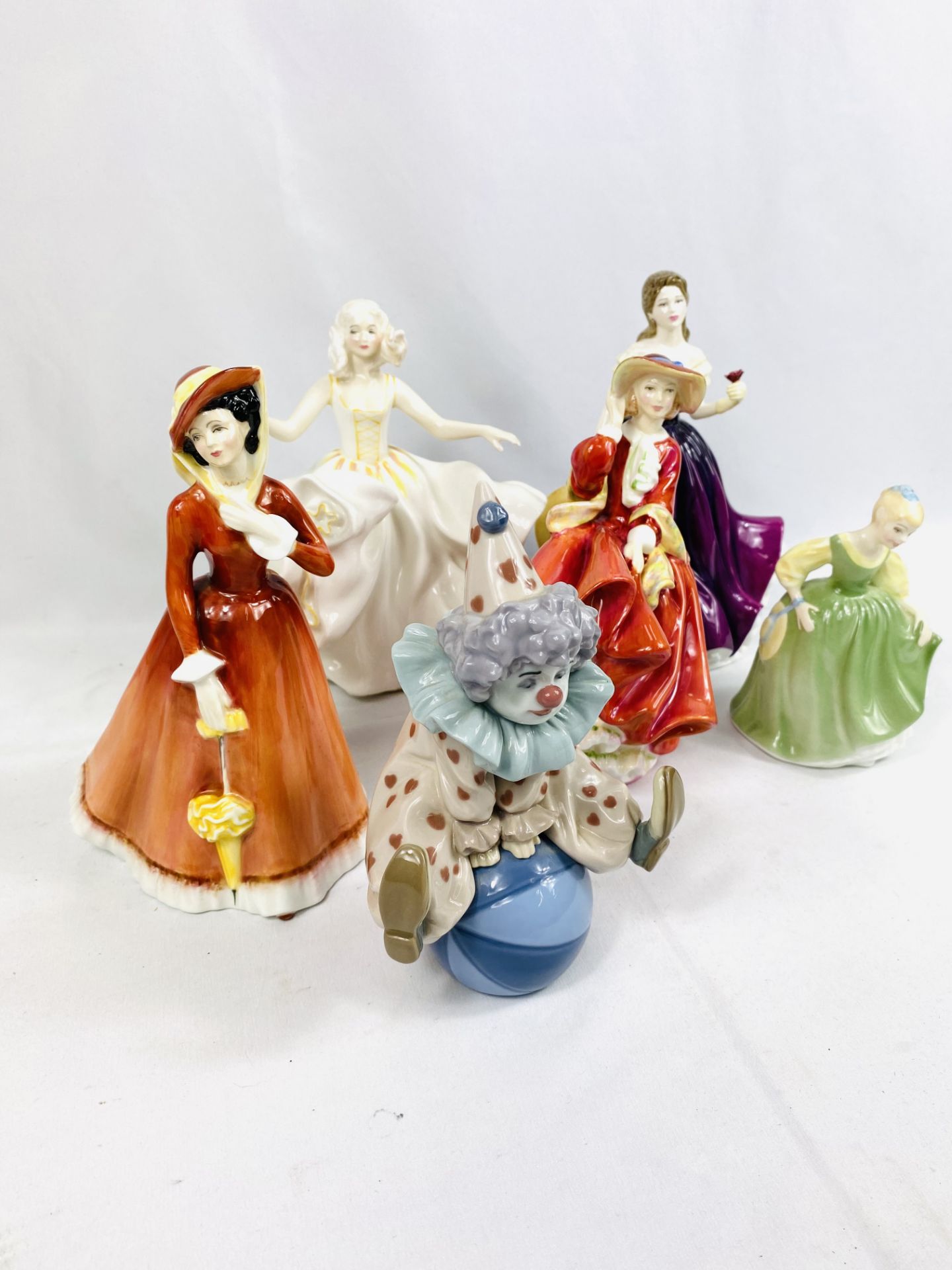 Five Royal Doulton figurines - Bild 3 aus 5