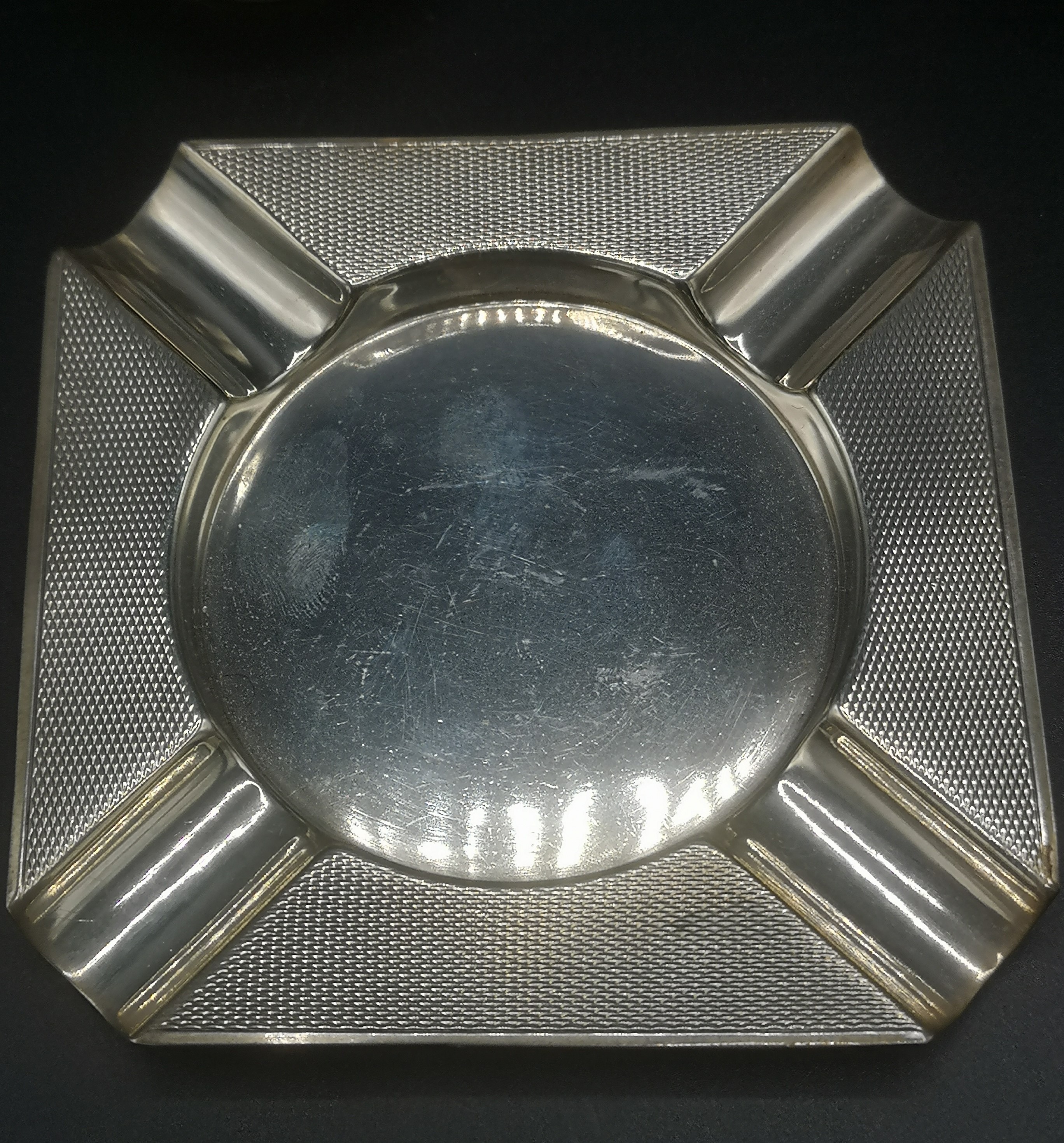 Two engine turned silver ashtrays and other items of silver - Image 4 of 8