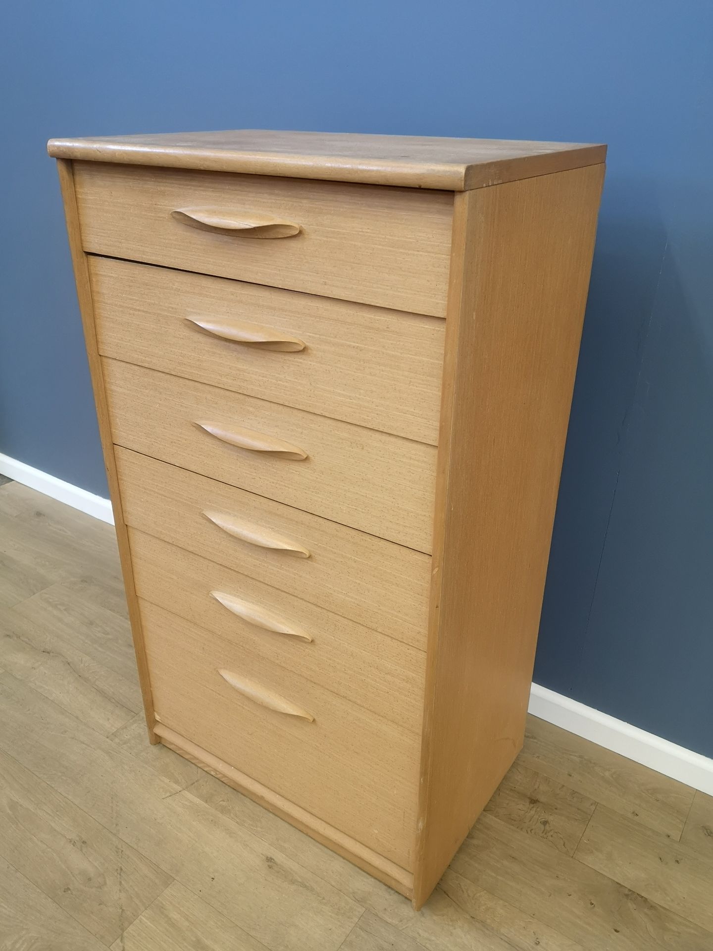 Austinsuite chest of six drawers - Image 4 of 4