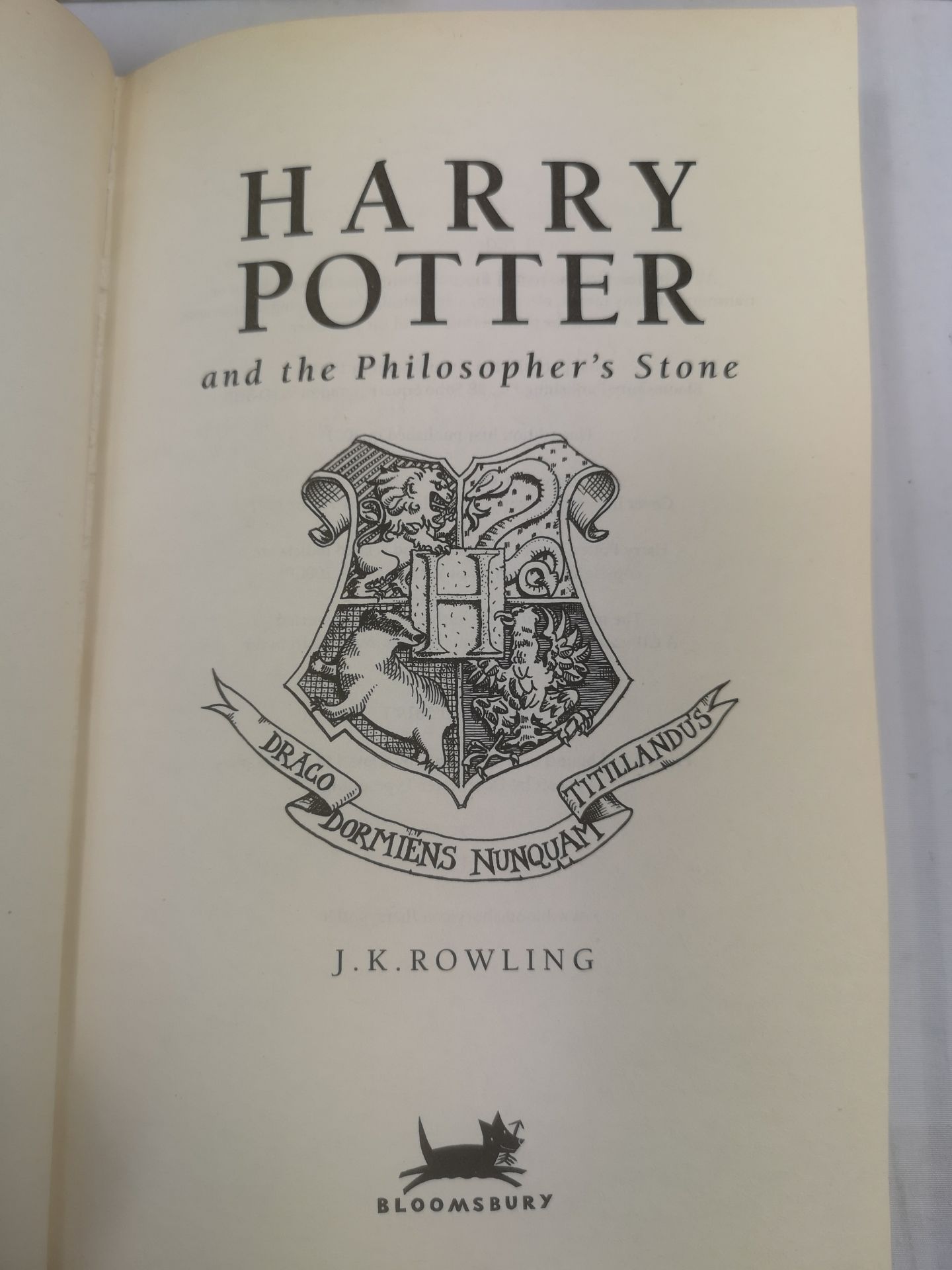 Harry Potter and the Order of the Phoenix - Image 2 of 8