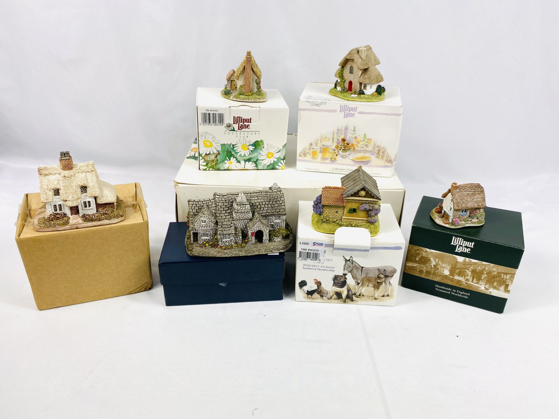 Six Lilliput Lane Cottages in boxes