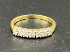 18ct gold ring set with diamonds