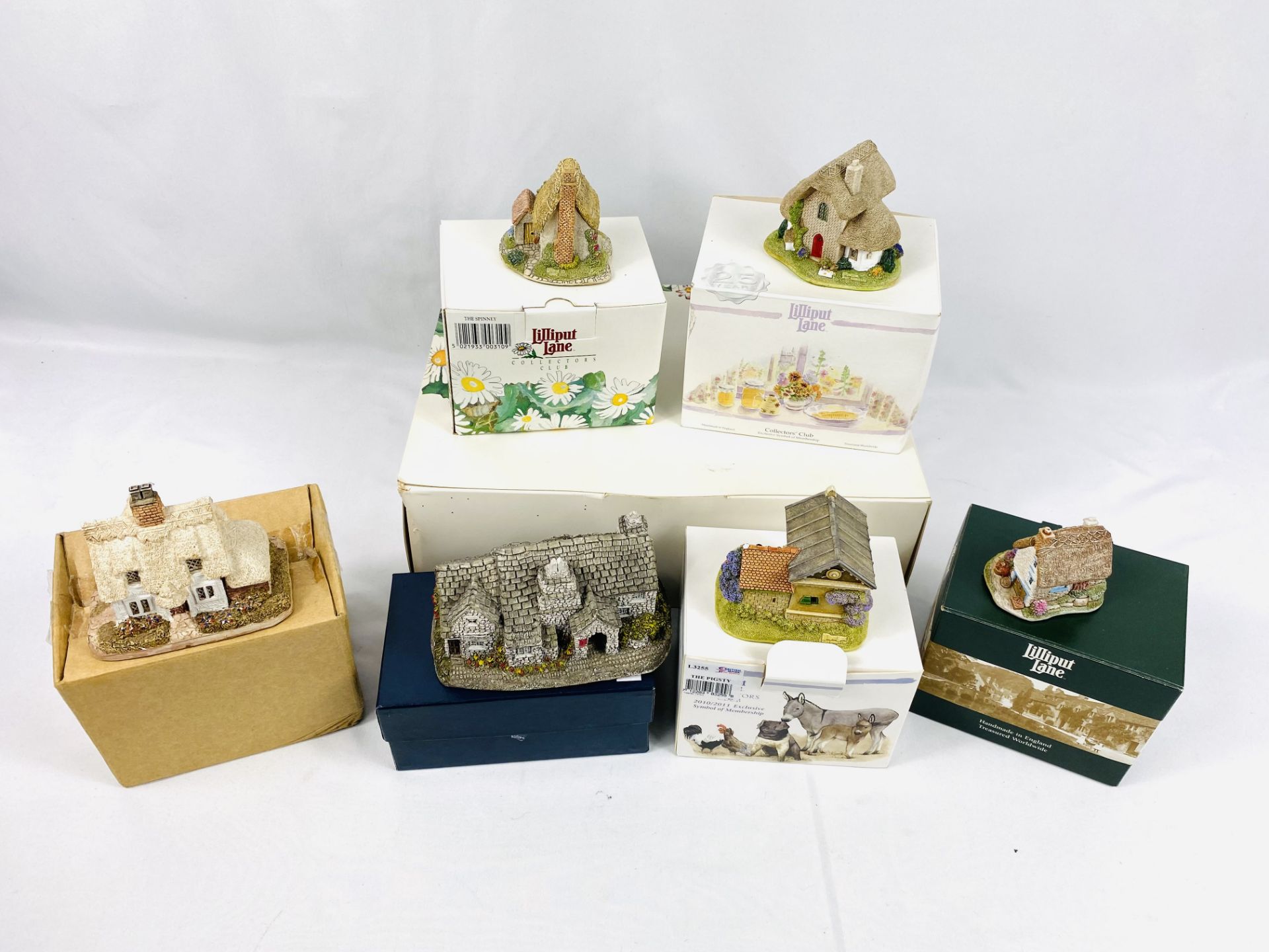 Six Lilliput Lane Cottages in boxes - Image 2 of 4