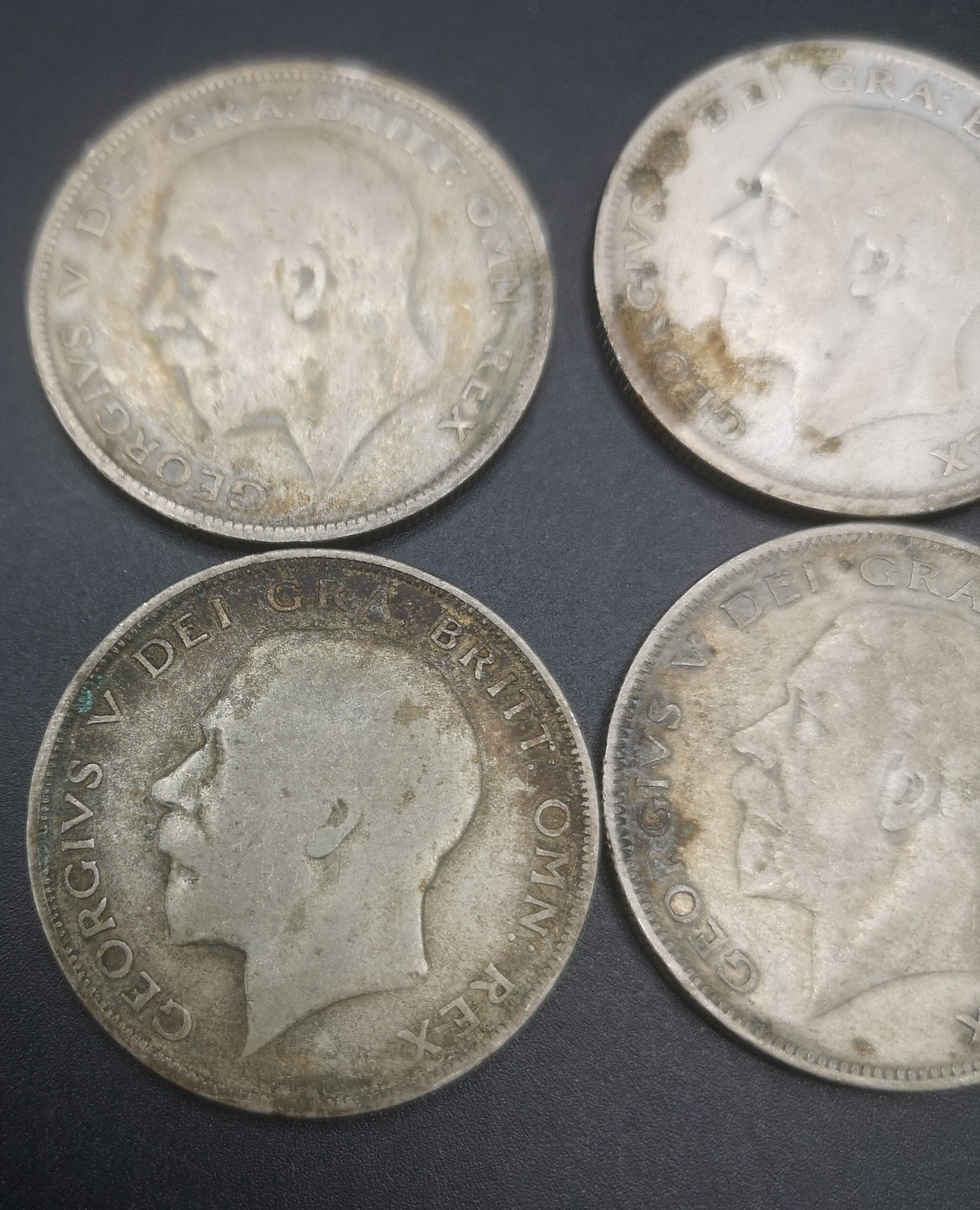 Four King George V half crowns - Image 6 of 10
