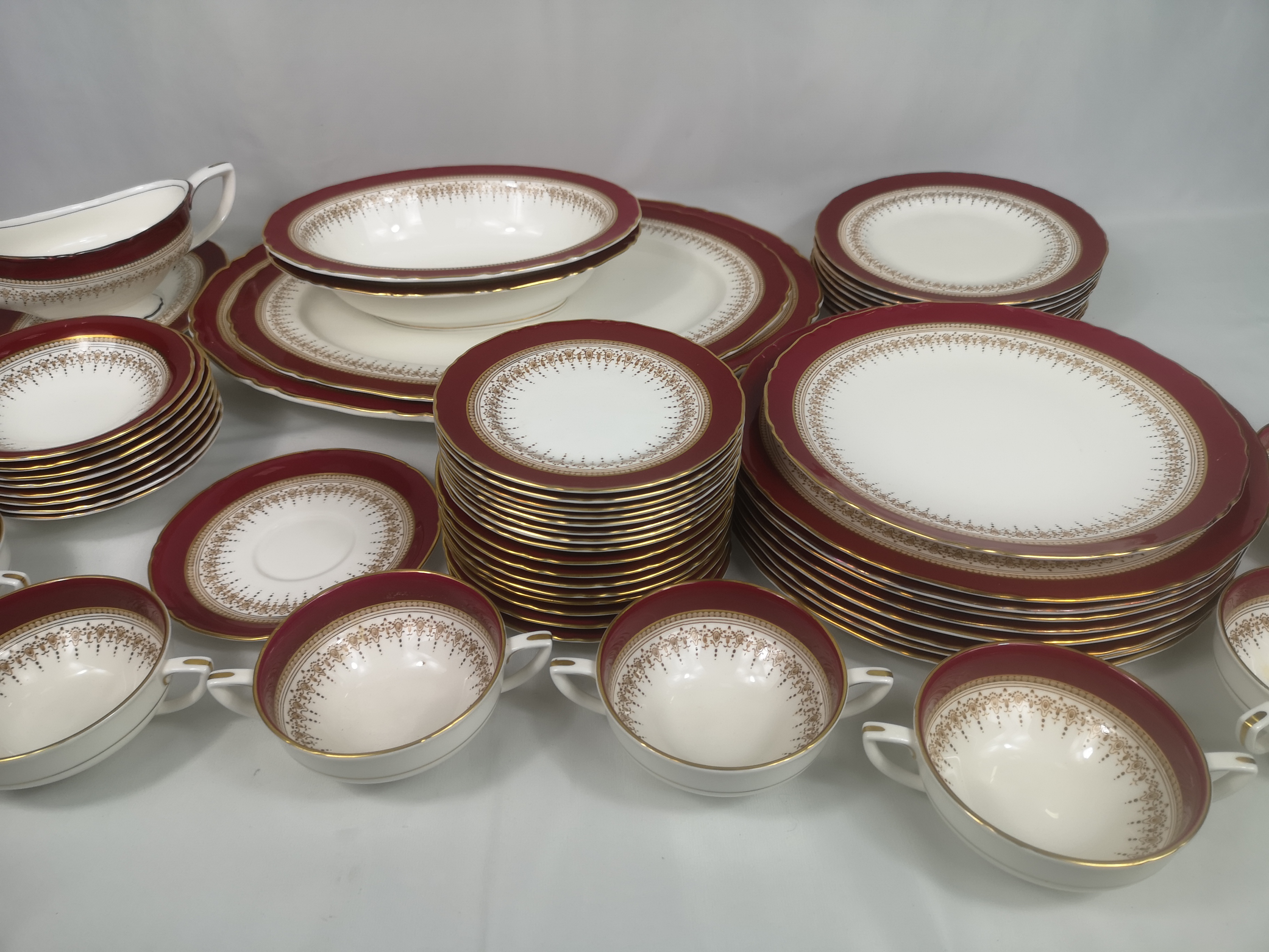 Royal Worcester Regency part dinner service - Image 5 of 6