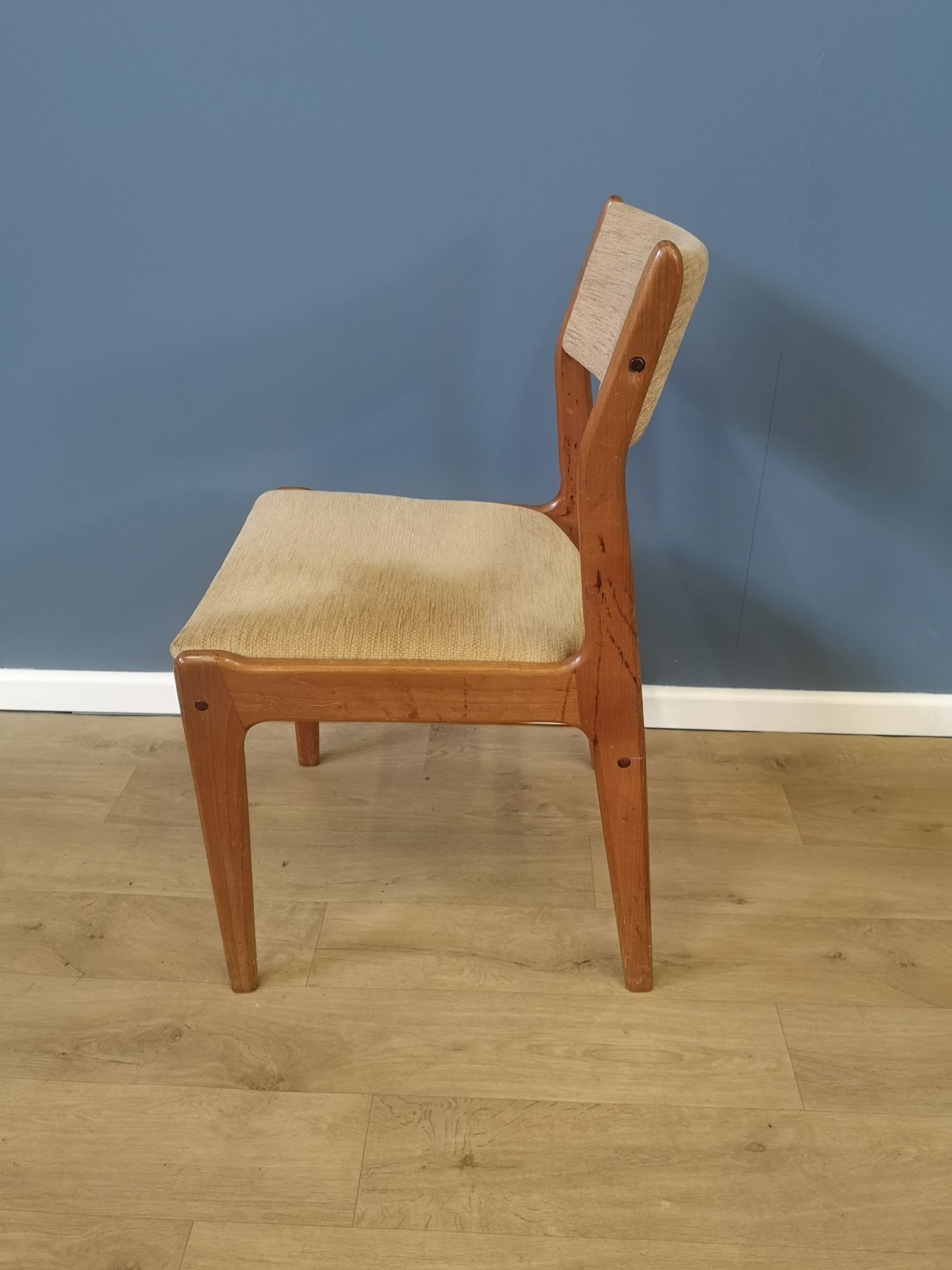 Set of six teak dining chairs - Image 4 of 4