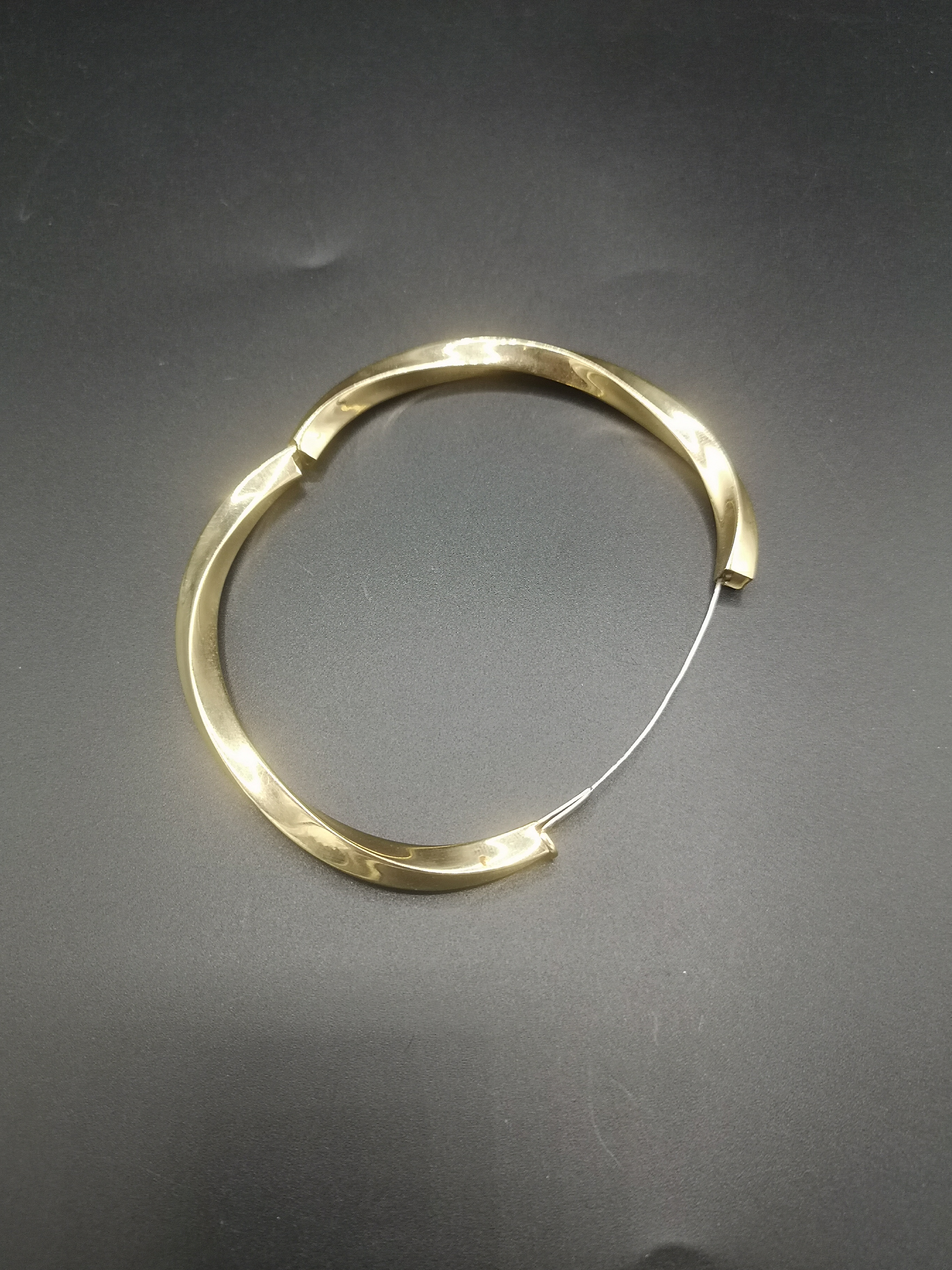 9ct gold bracelet - Image 2 of 4