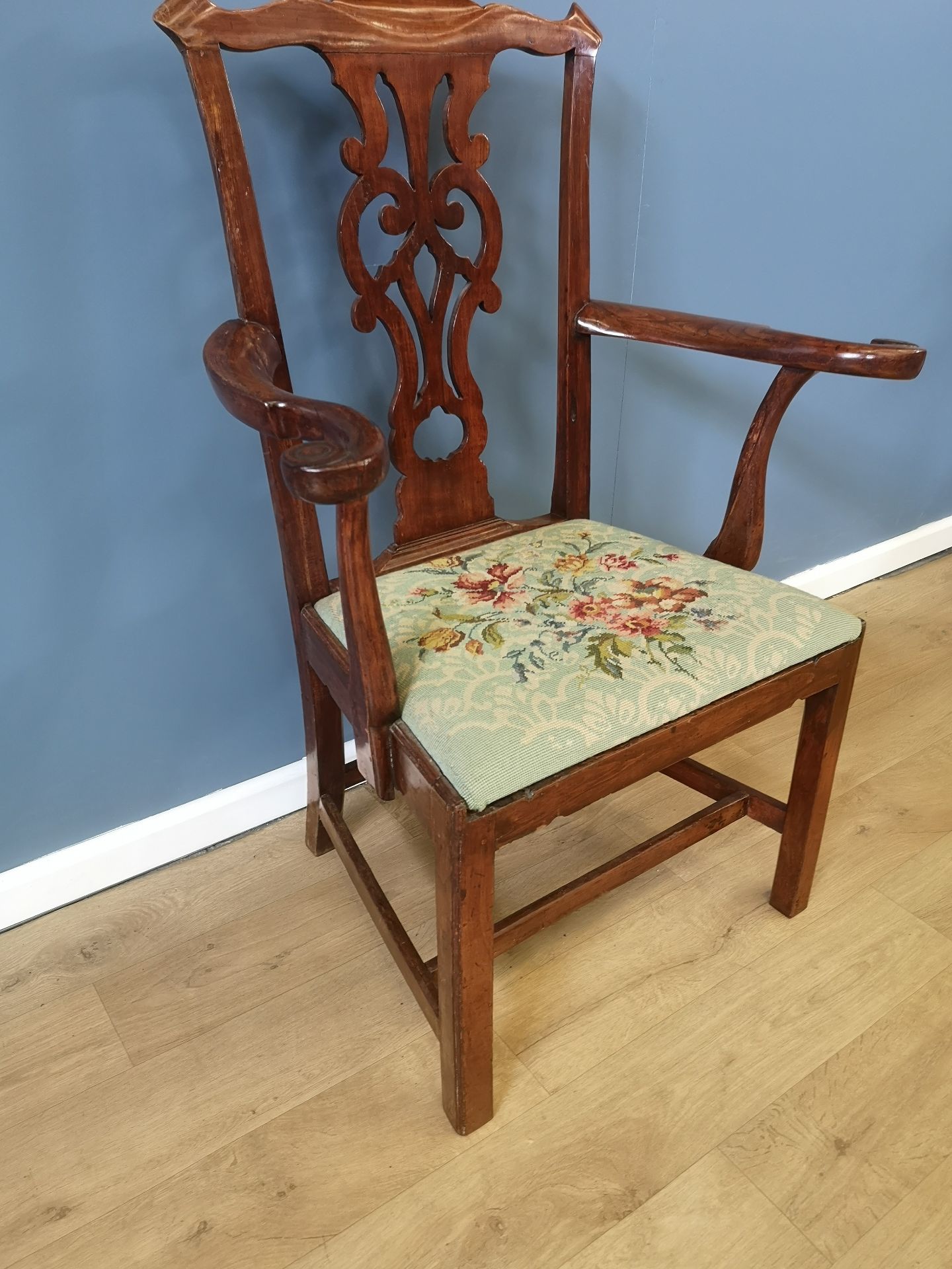 Mahogany open armchair - Image 4 of 5