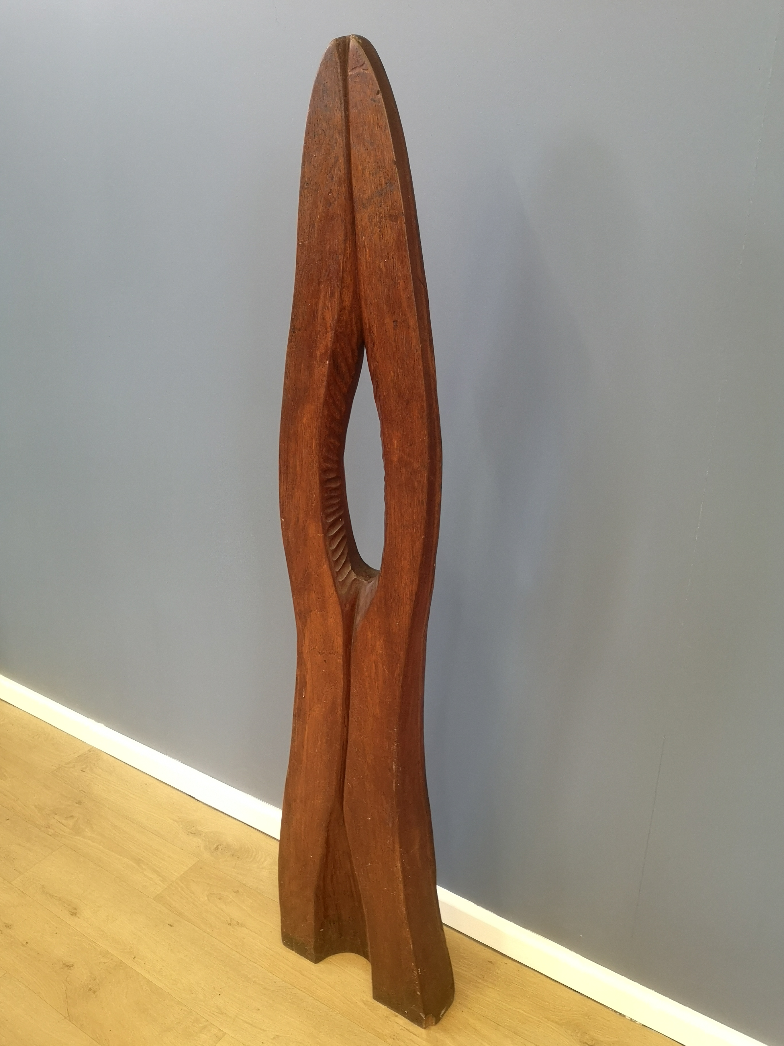 Abstract wood sculpture - Image 2 of 3