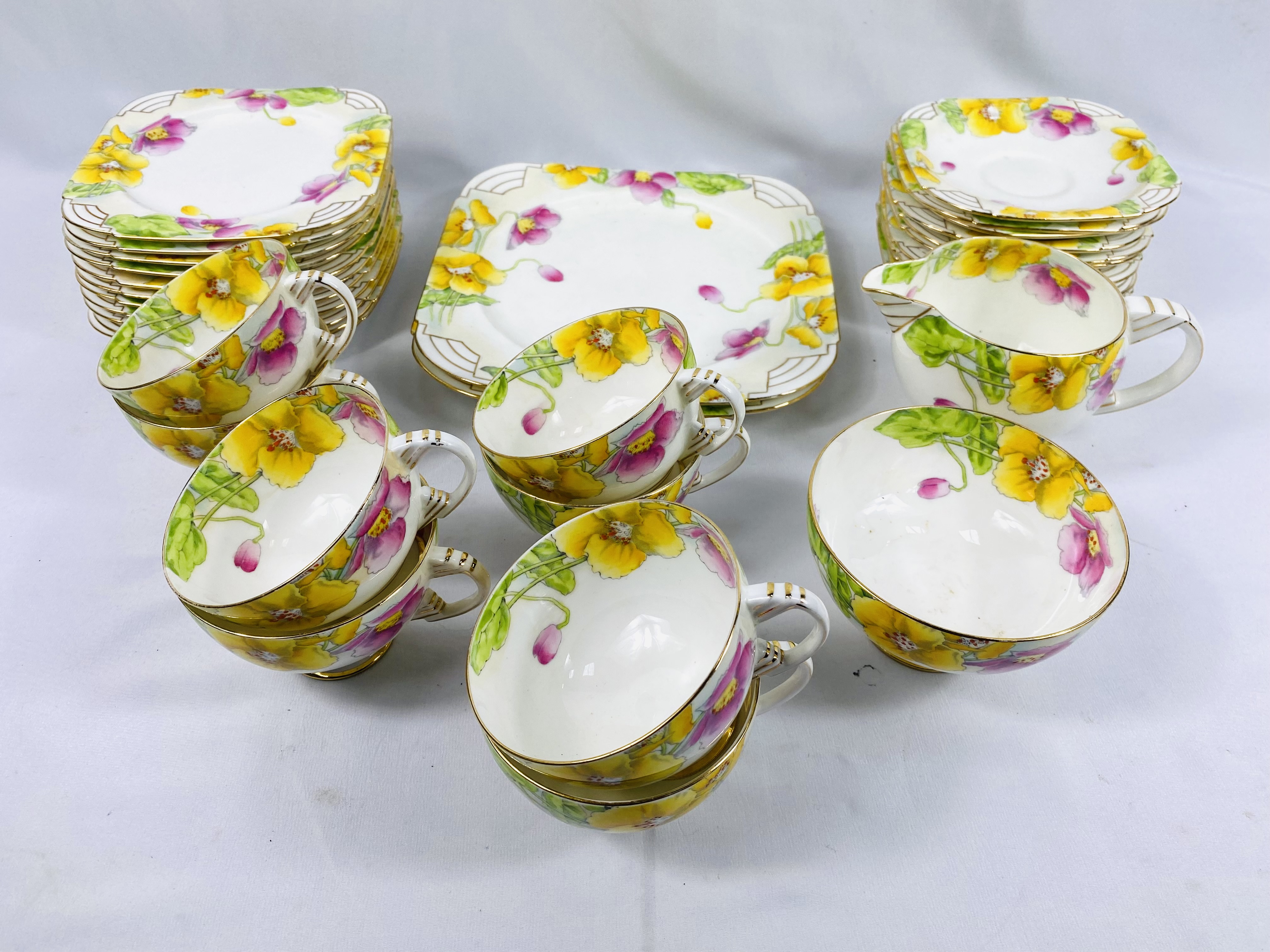 Paragon part tea set