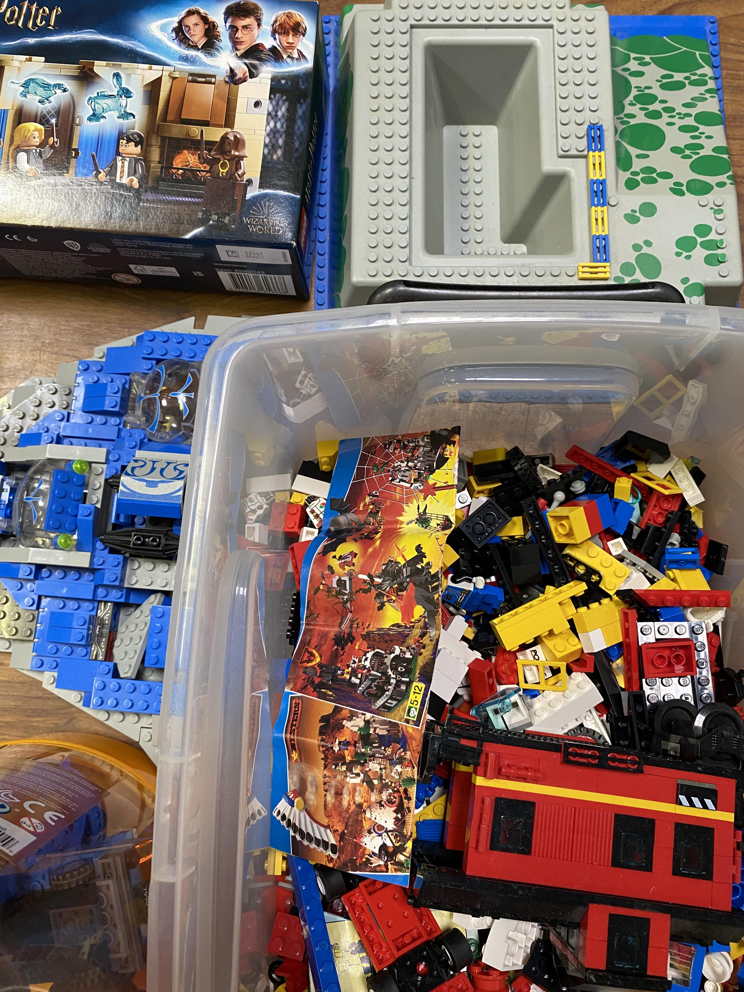 Quantity of Lego - Image 2 of 5