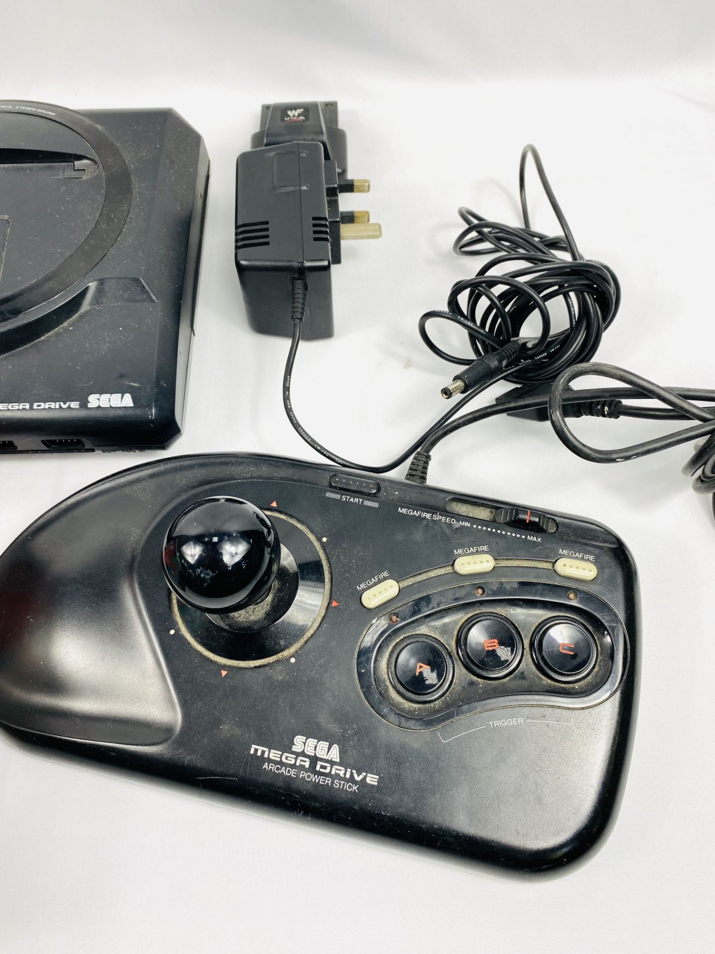 Sega Mega drive with games and accessories - Image 4 of 4