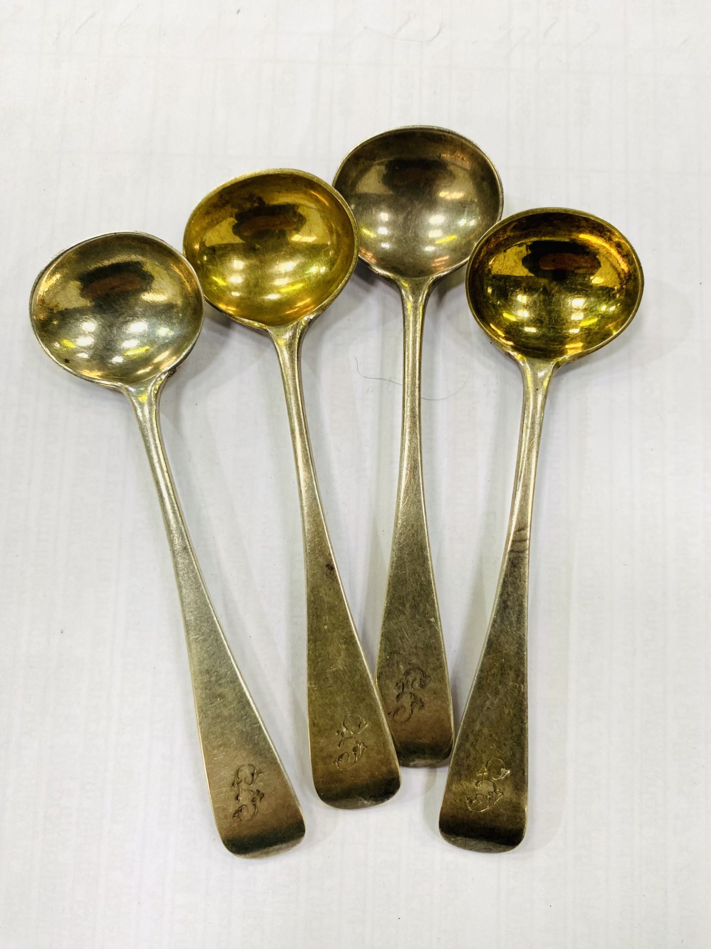 Six silver dessert spoons, six silver tea spoons and other items of silver - Image 2 of 4