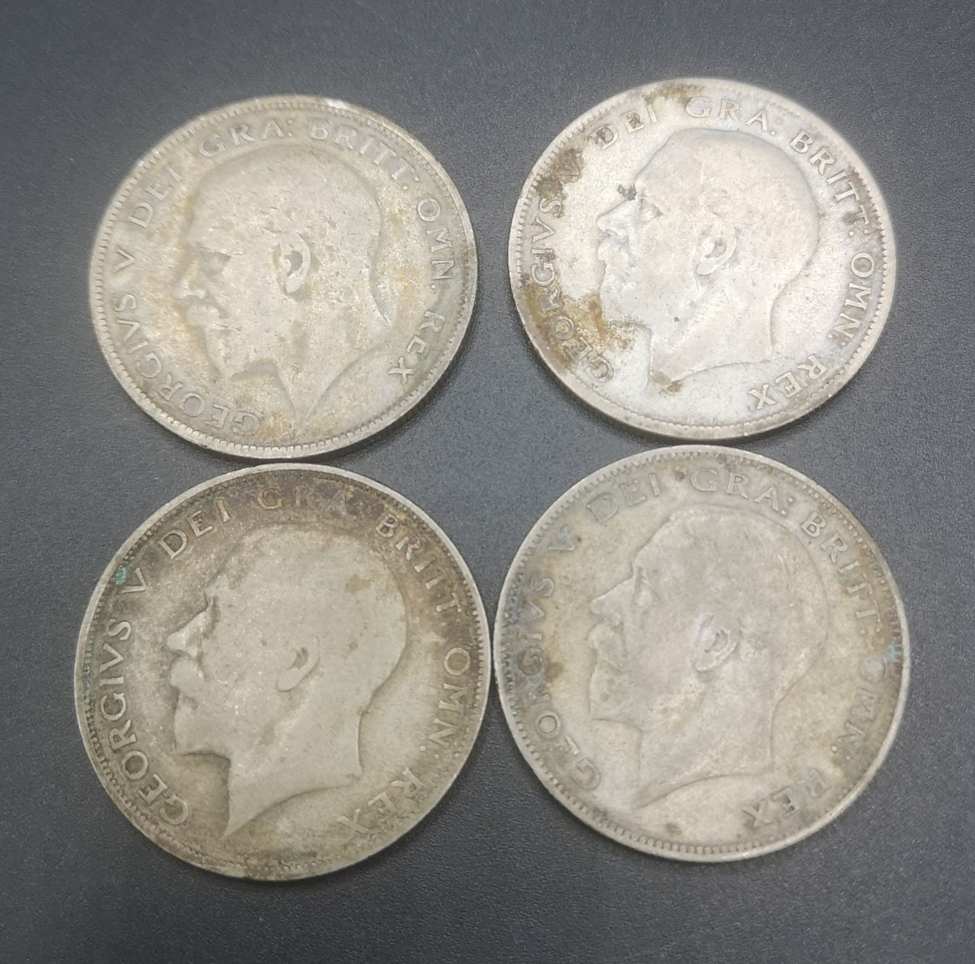 Four King George V half crowns - Image 2 of 10