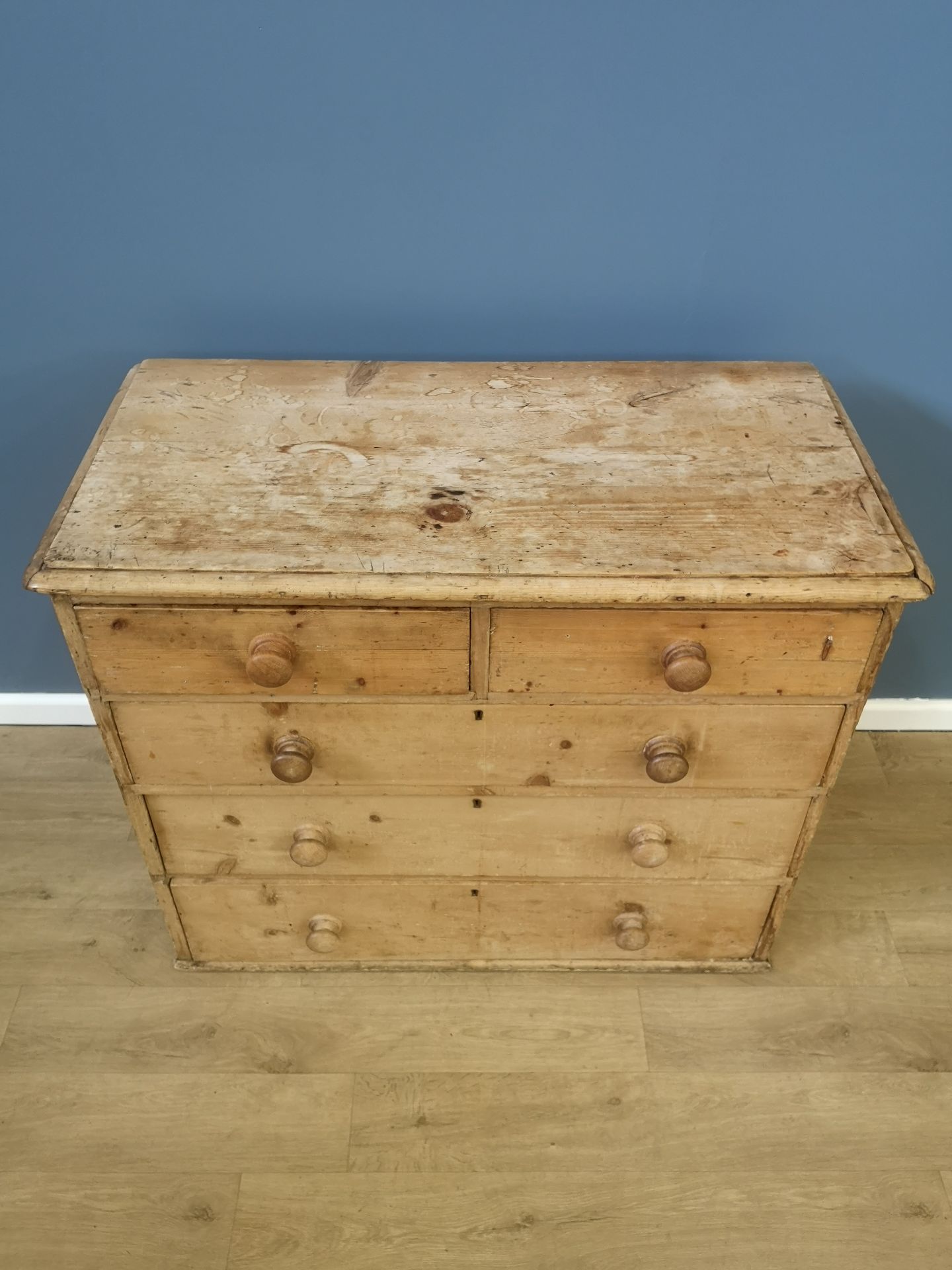 Pine chest of drawers - Image 2 of 4