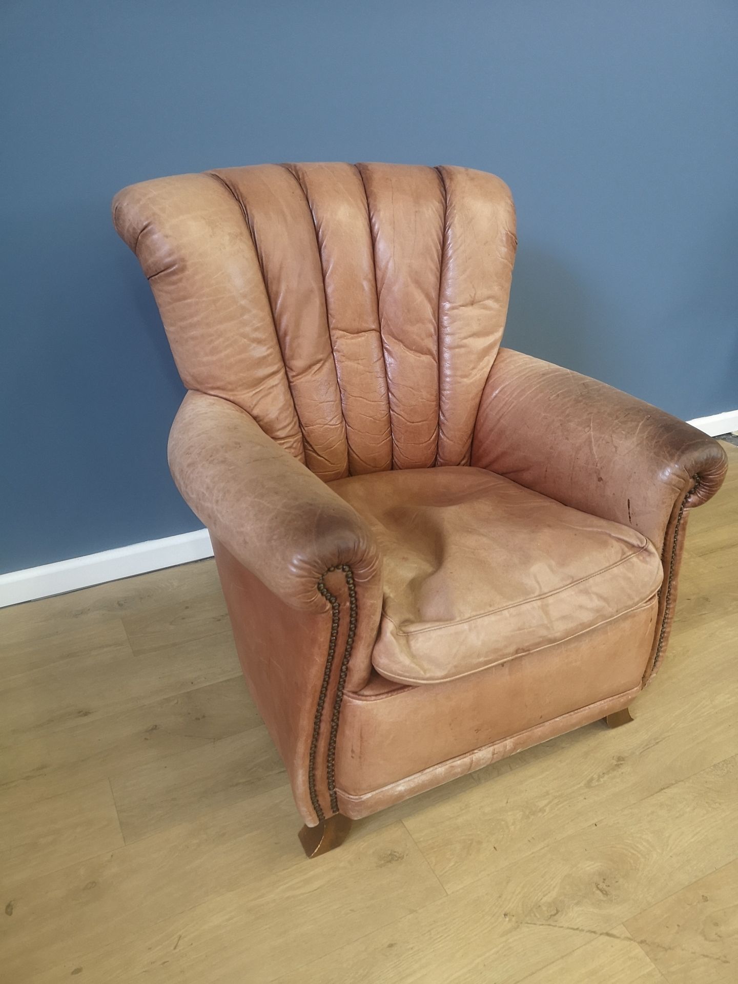 Leather style armchair - Image 3 of 3