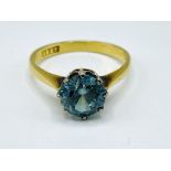 18ct gold and blue zircon ring