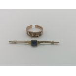 9ct gold ring together with a 9ct gold bar brooch