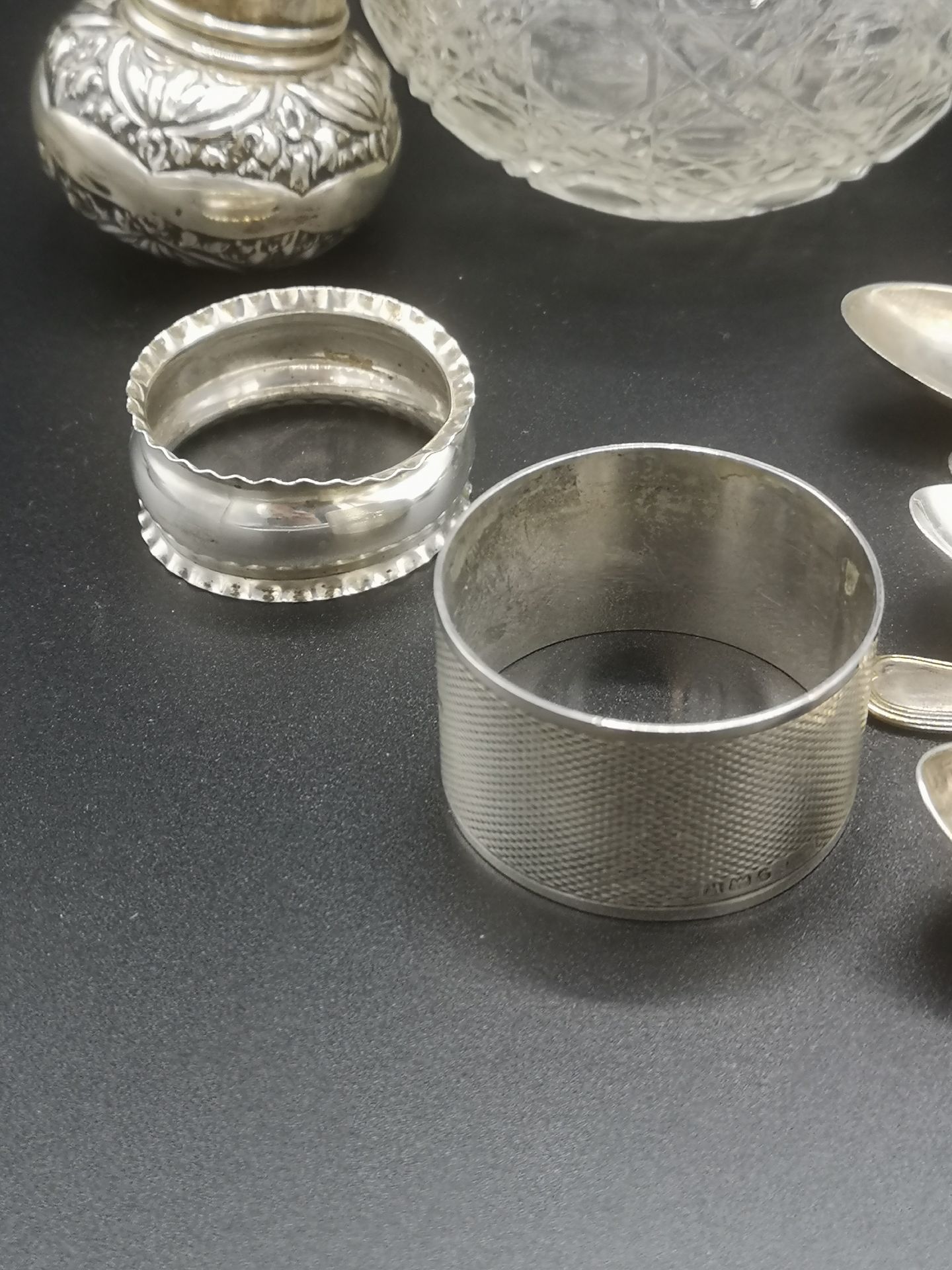 Five silver tea spoons together with other items of silver - Bild 3 aus 6