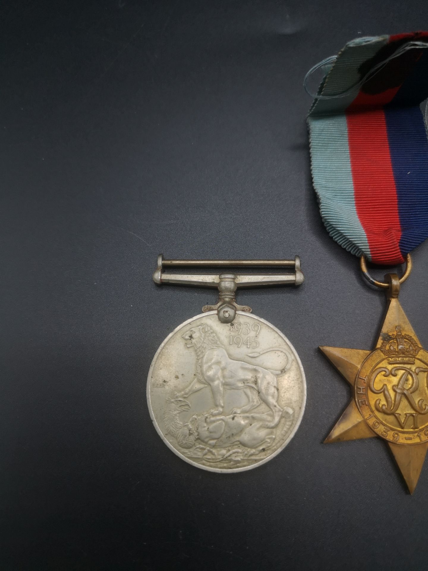 WWII Iron Cross, 1939-45 Star and WWII War Medal - Image 2 of 6