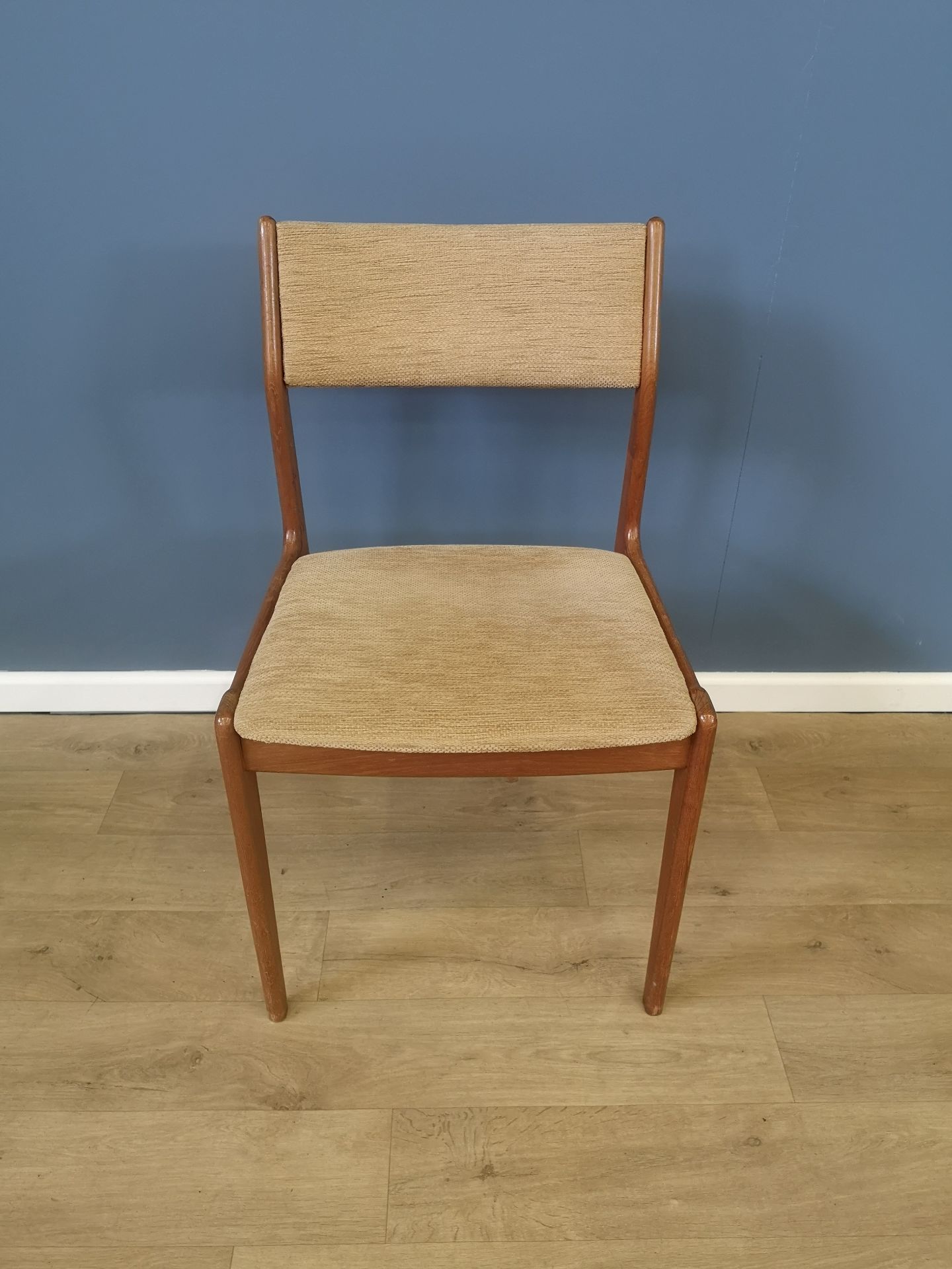 Set of six teak dining chairs - Image 2 of 4