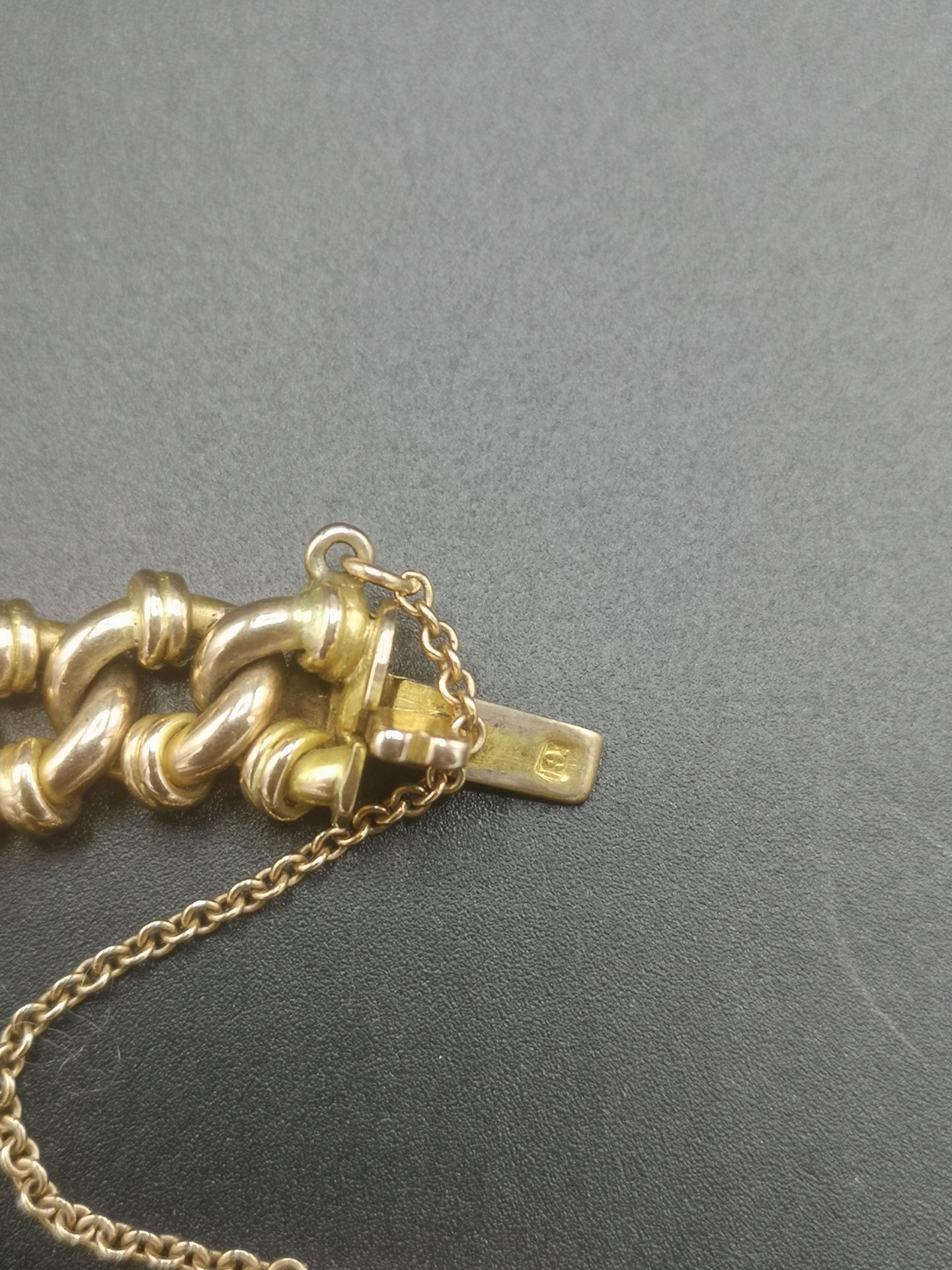 9ct gold link bracelet - Image 5 of 5