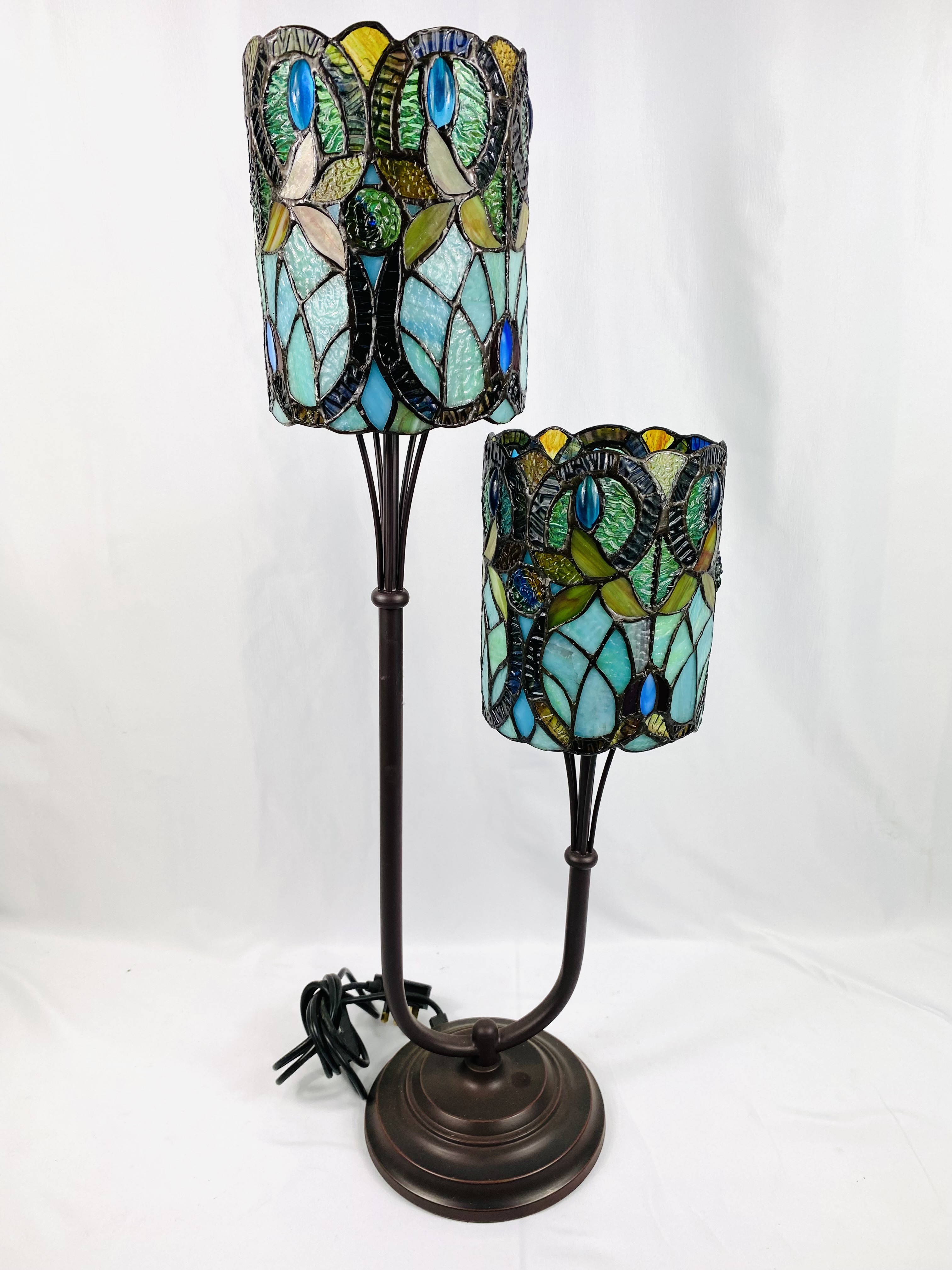 Tiffany style two branch table lamp - Image 3 of 4
