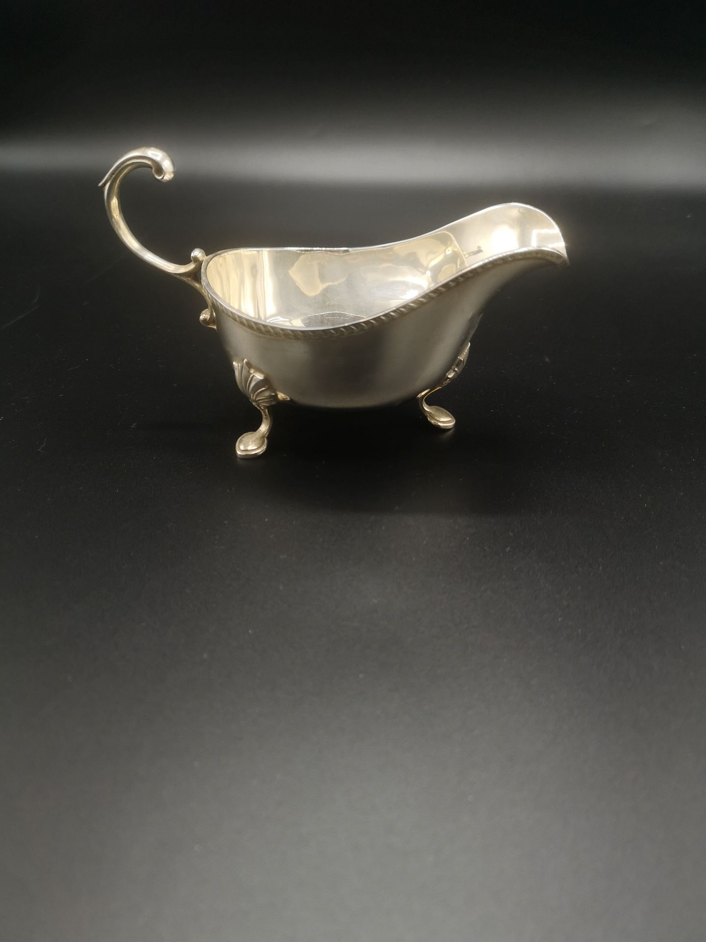 Elkington silver sauce boat - Image 4 of 4