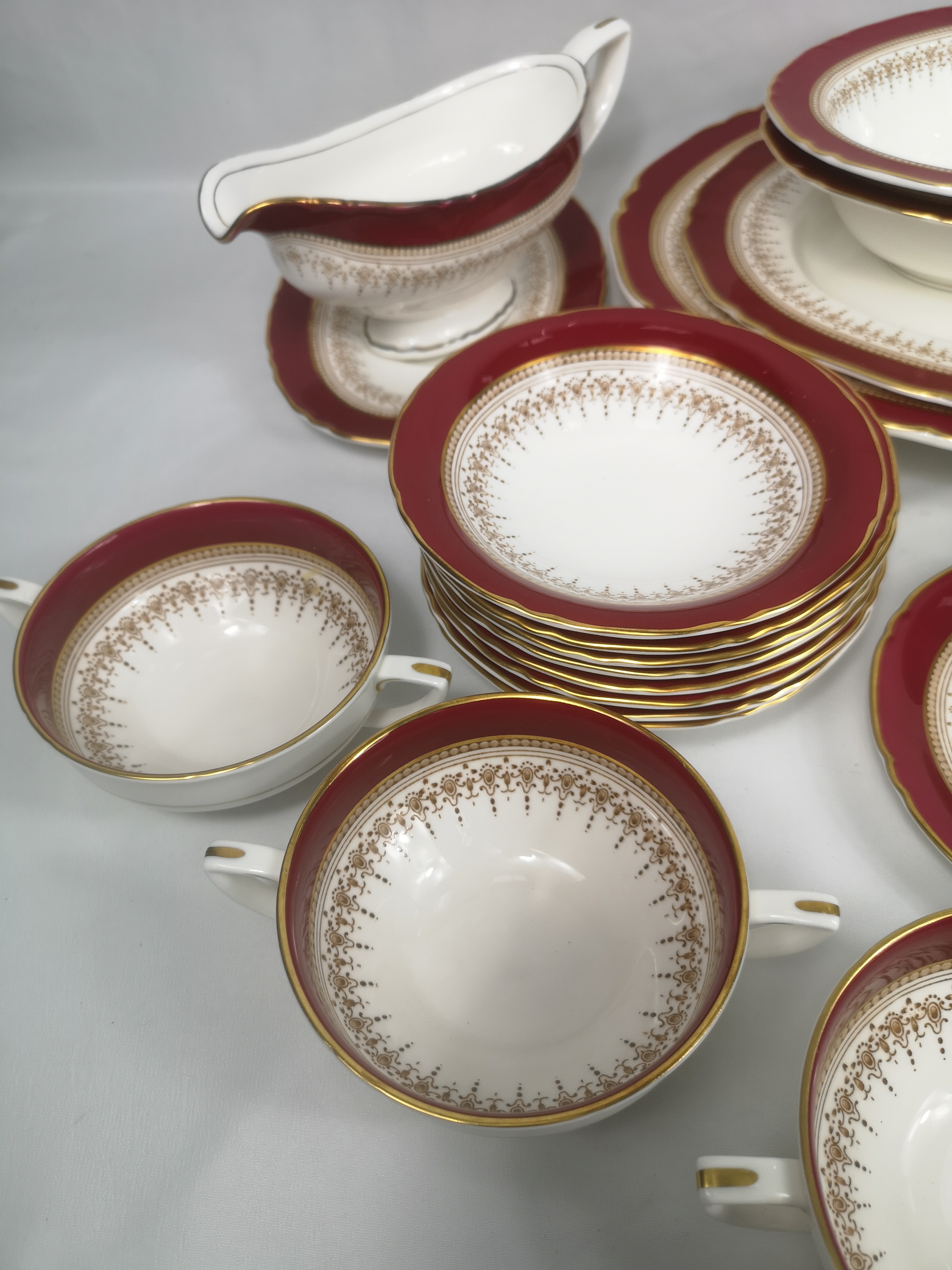 Royal Worcester Regency part dinner service - Image 2 of 6