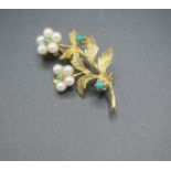 9ct gold brooch set with seed pearls
