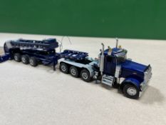 Peterbilt Heavy haul prime mover with Nelson heavy haul trailer