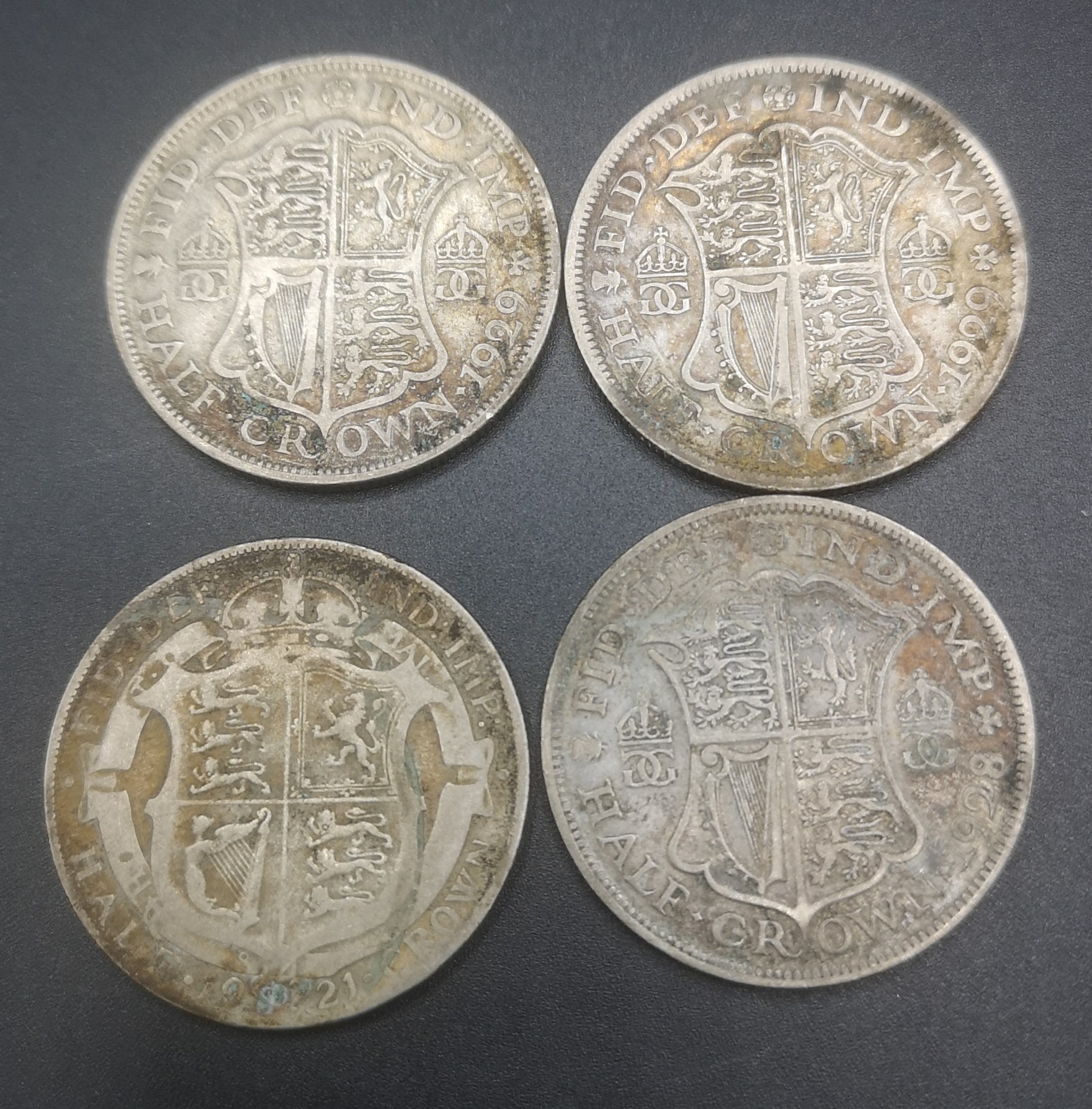 Four King George V half crowns - Image 10 of 10