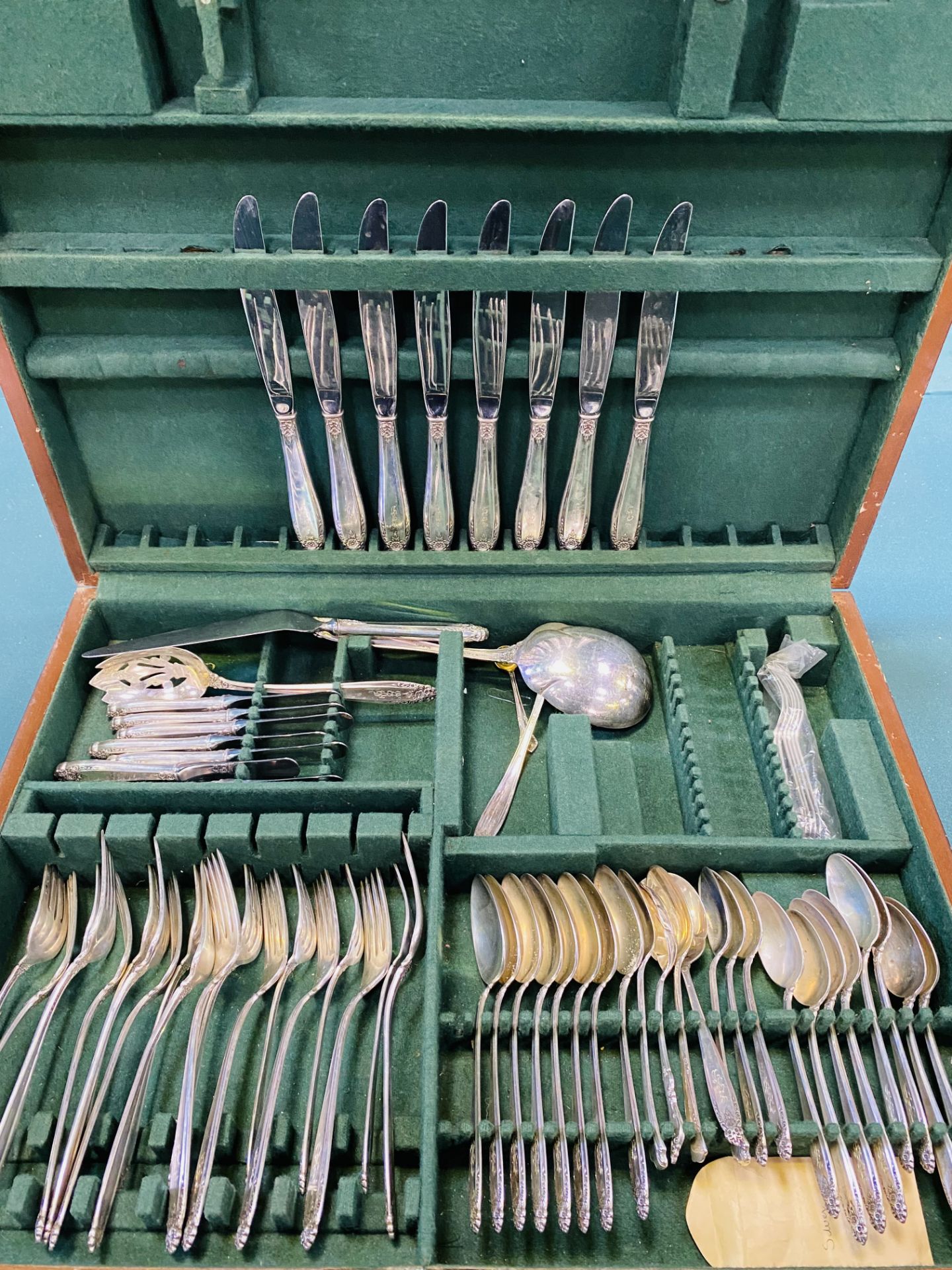 Canteen of American sterling silver cutlery