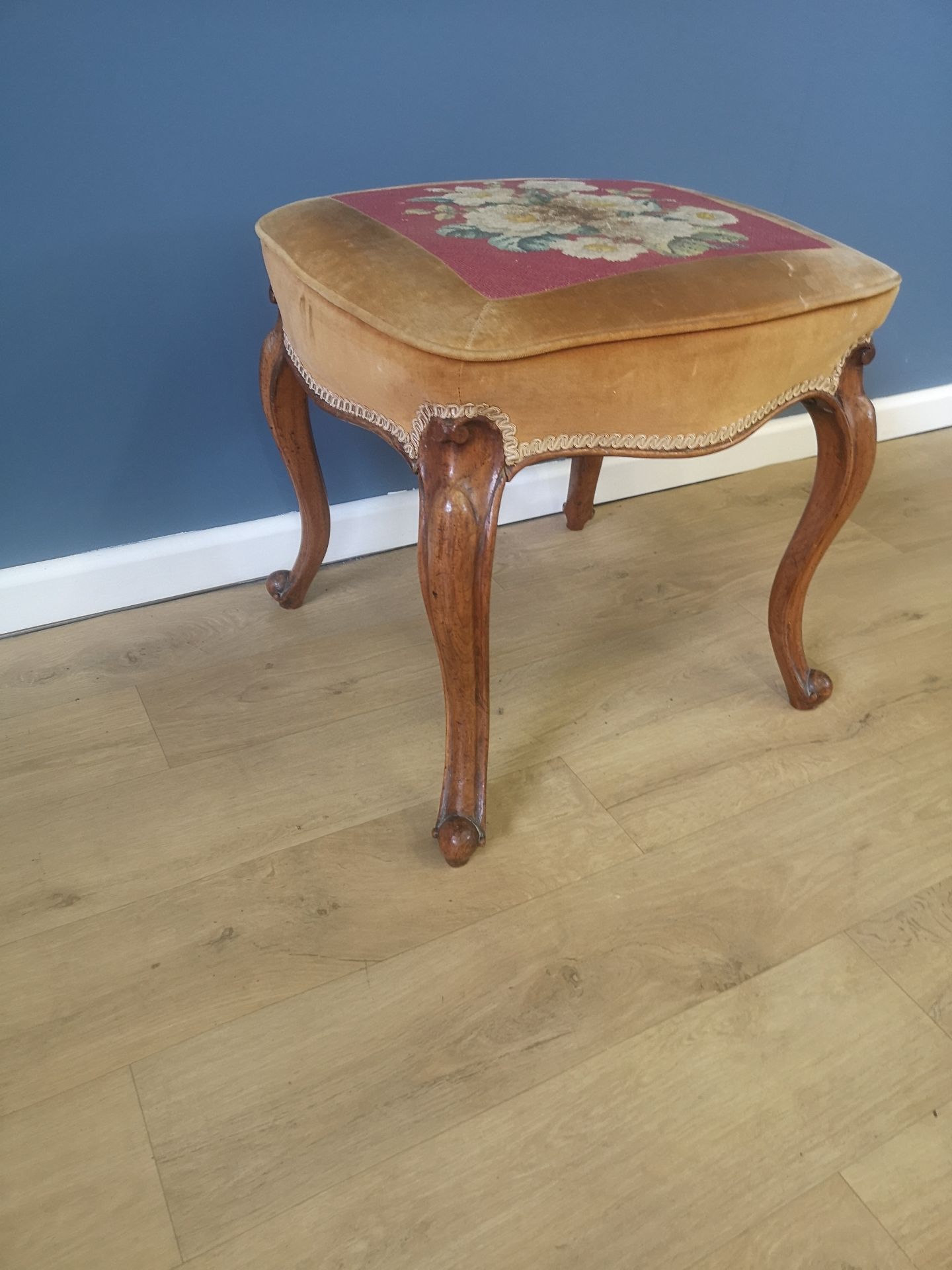 Mahogany upholstered footstool - Image 4 of 5